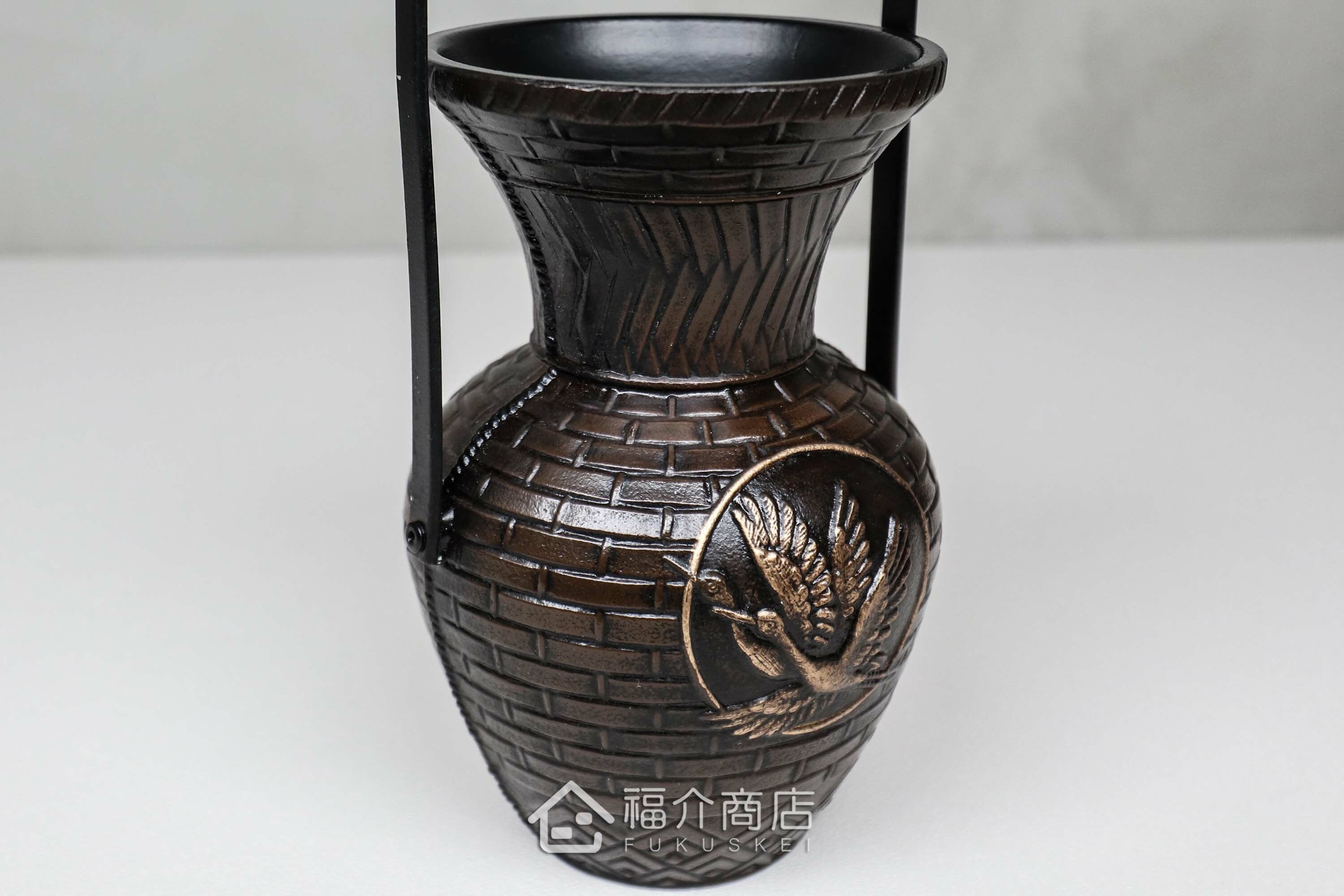 用於插花草或擺設的日本鶴造型花瓶花器