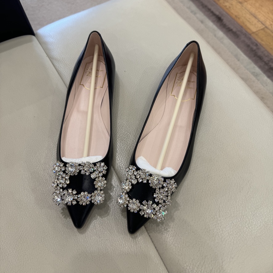 Roger Vivier Flower strass leather flats black