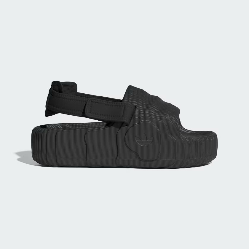【adidas ADILETTE 22 XLG W 厚底涼拖鞋 - 黑 】
