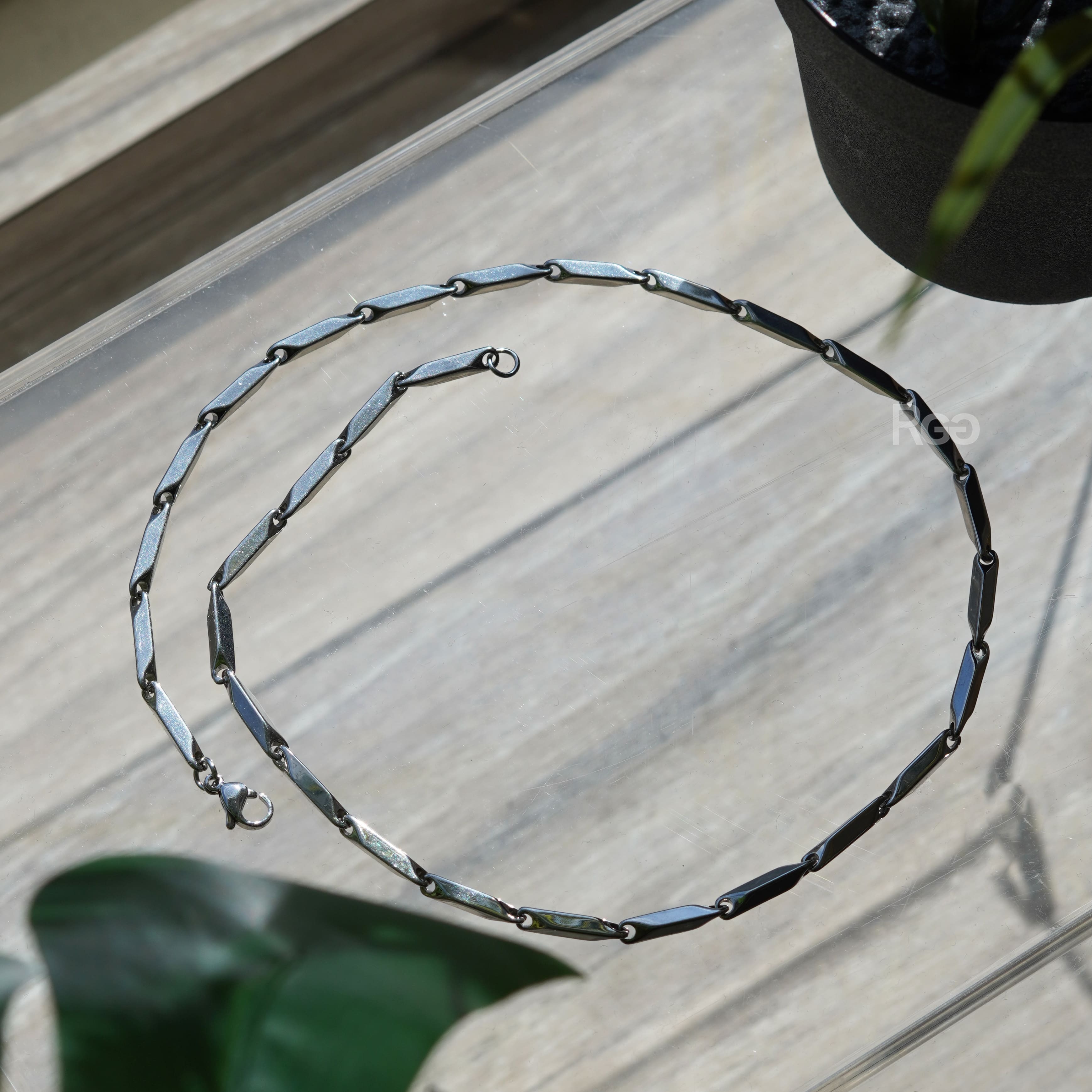 古巴鈦鋼菱形項鍊照片