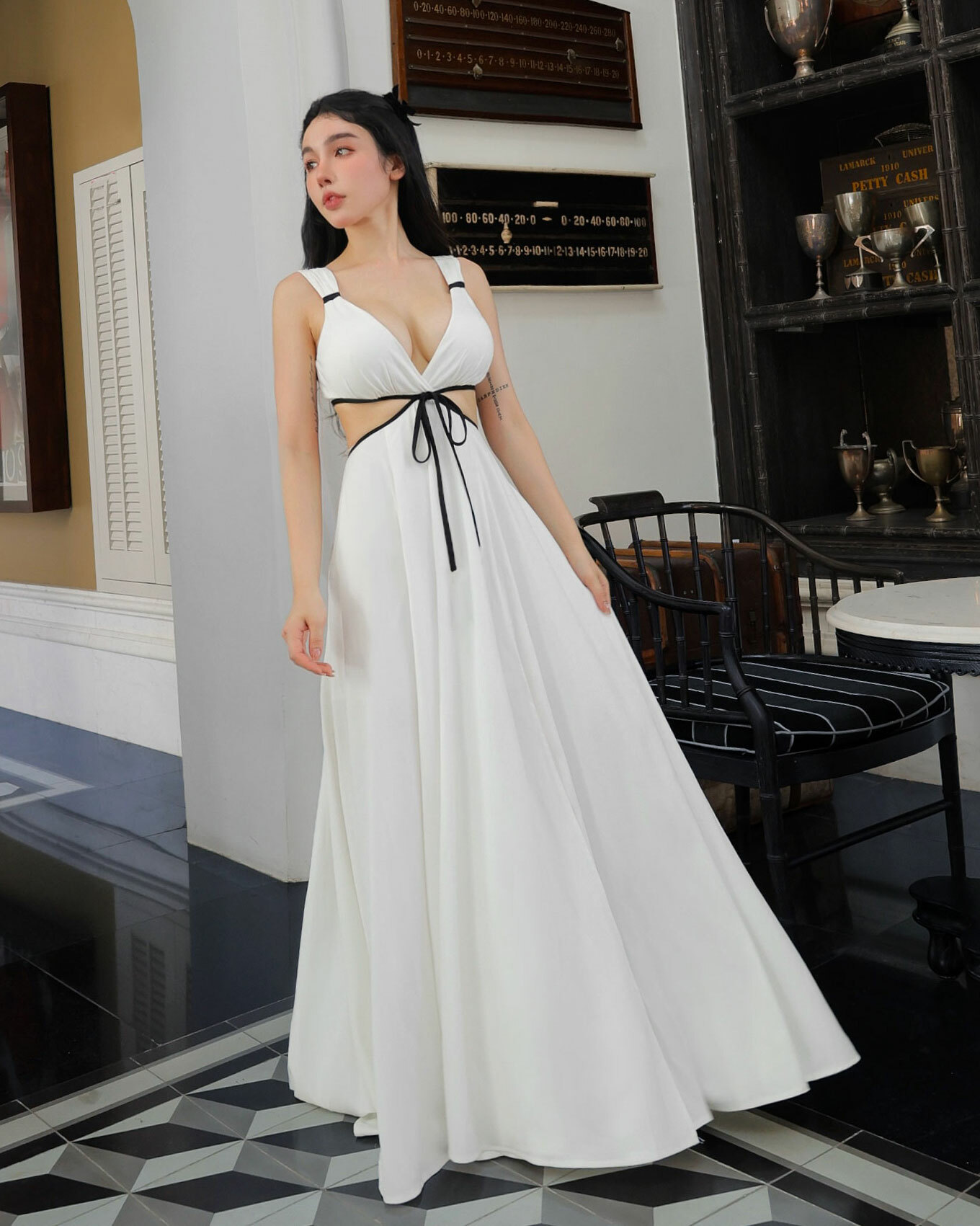 ⭒訂製-小香撞色低胸露腰長洋