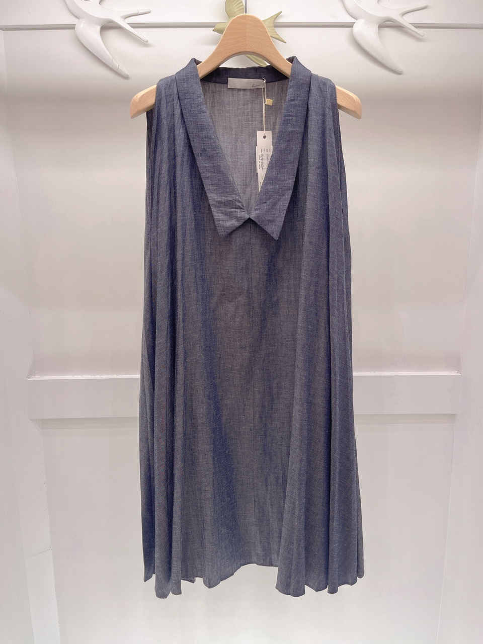 V領牛仔無袖洋裝