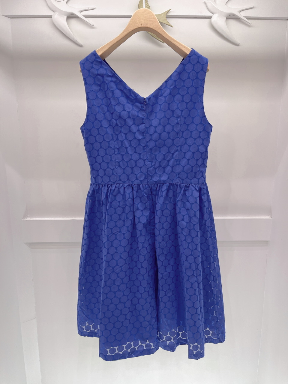 圓點V領無袖洋裝