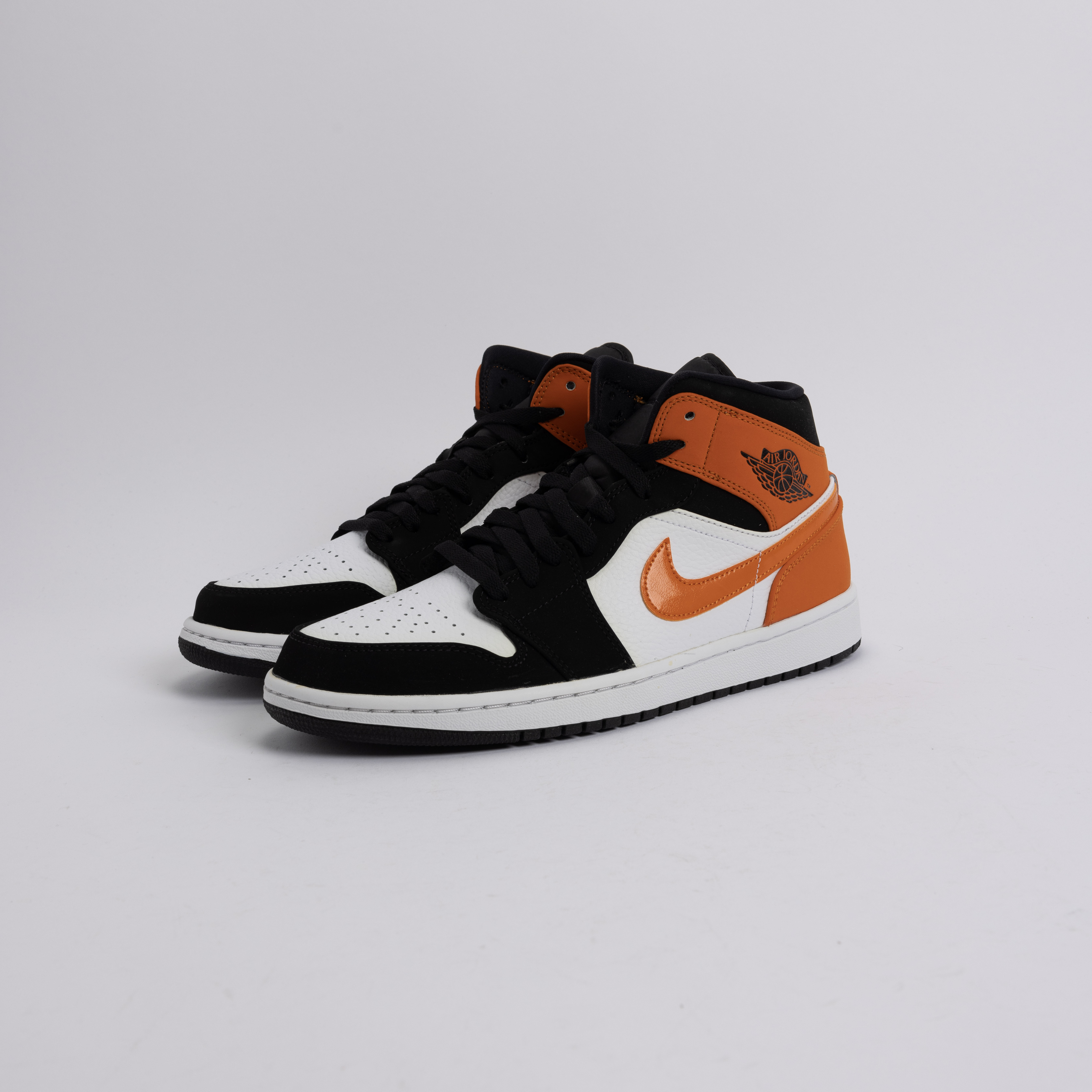 【瑕疵商品84】-(B8c)-AIR JORDAN 1 MID "SHATTERED BACKBOARD"-554724 058