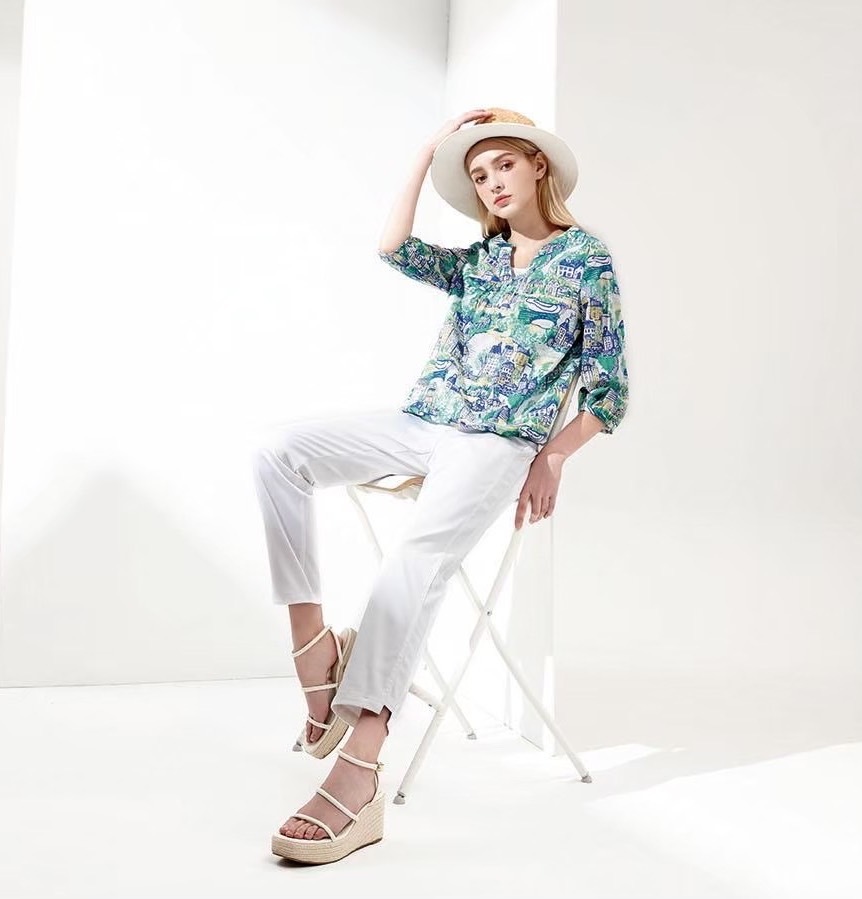 韓版時尚色印花領口造型假兩件設計修身上衣U6211