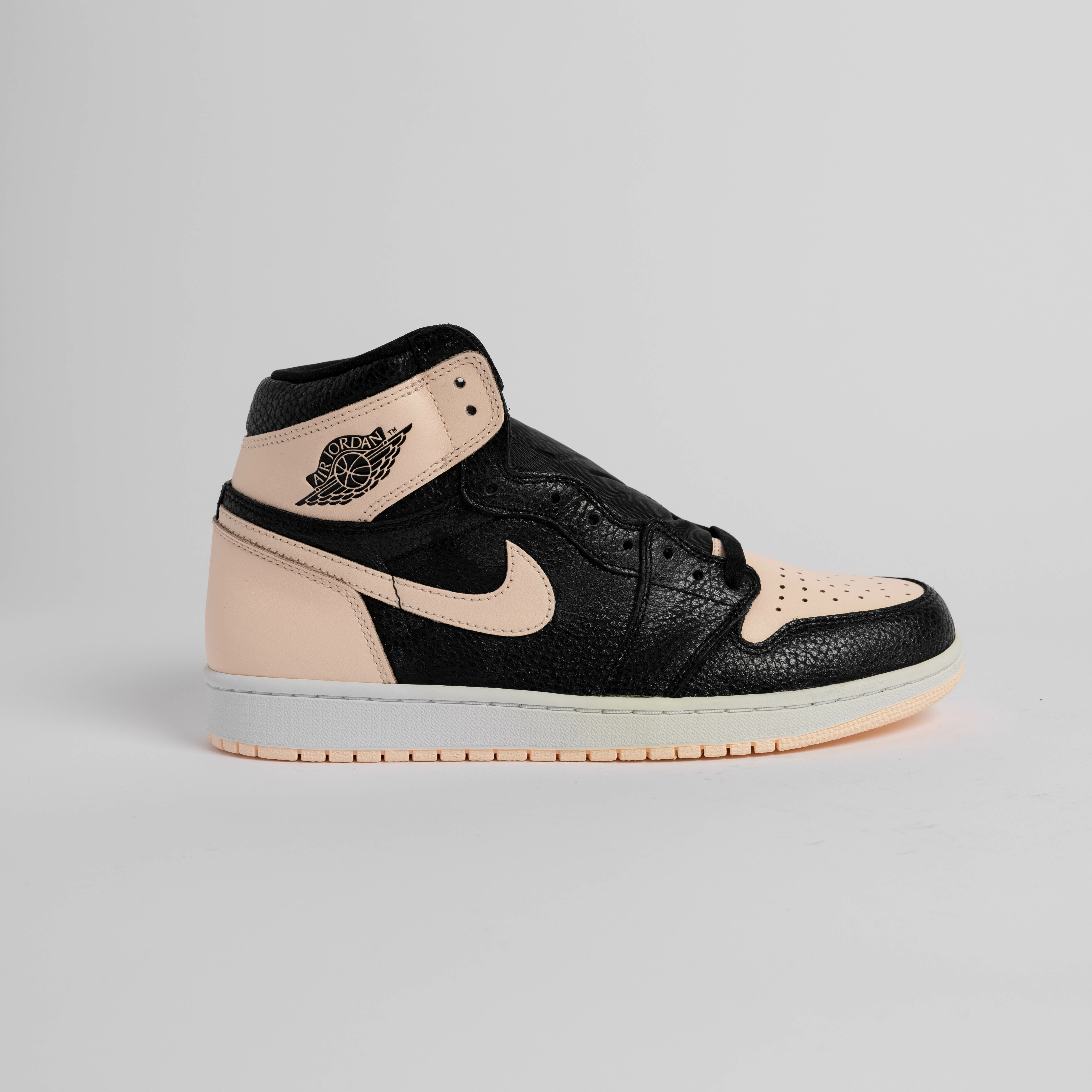 【瑕疵商品】-(B1c)-AIR JORDAN 1 RETRO HIGH OG 黑粉 "CRIMSON TINT" - 555088 081