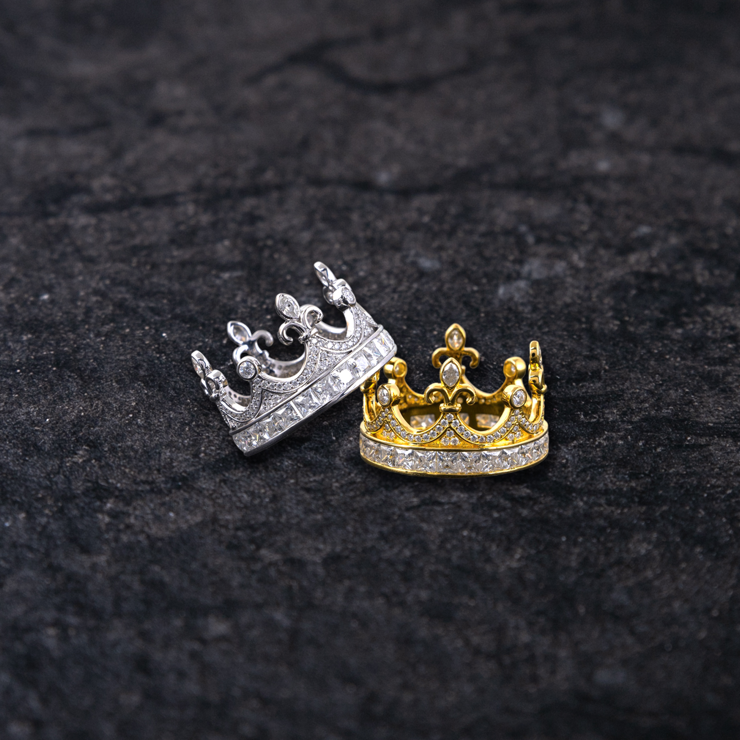 925銀莫桑石皇冠雕刻戒指