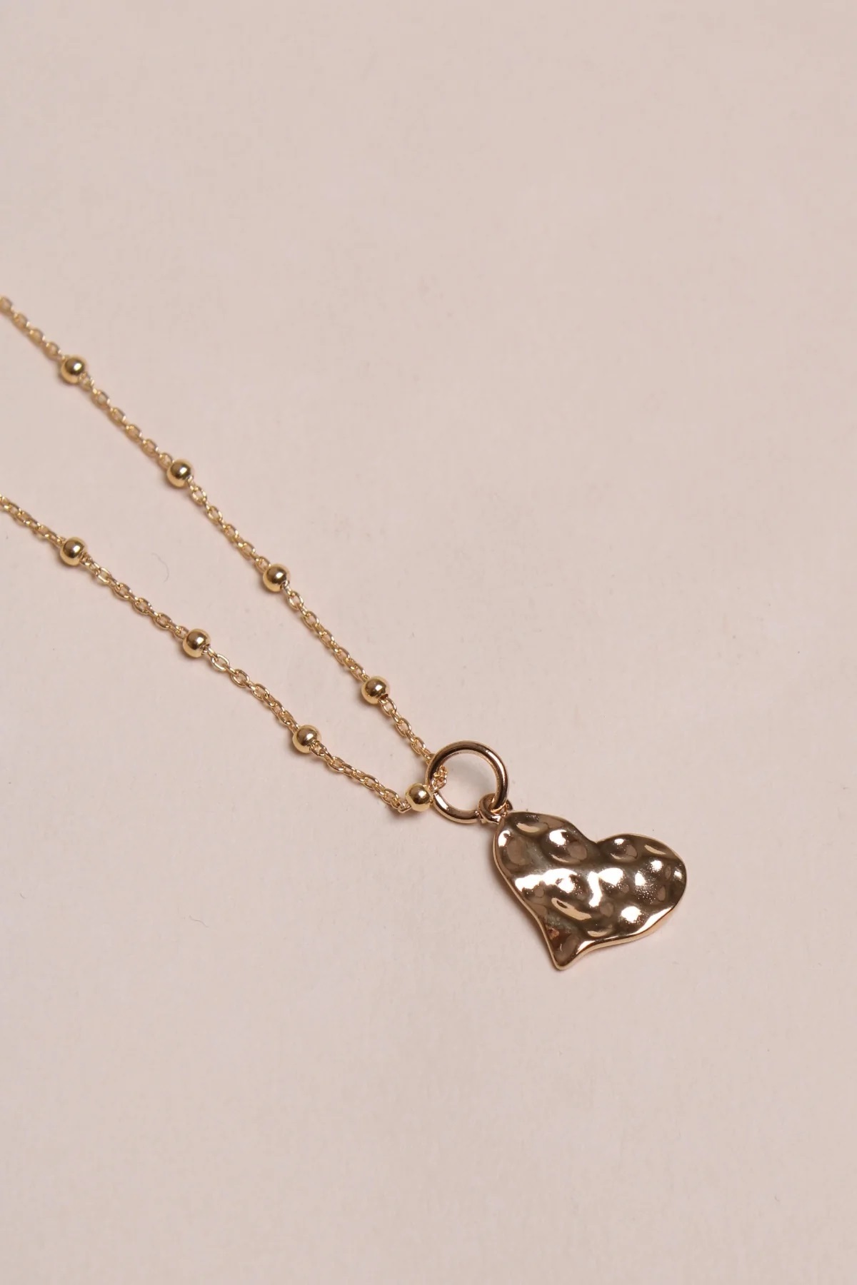 Waekura Necklace Lov (W878)