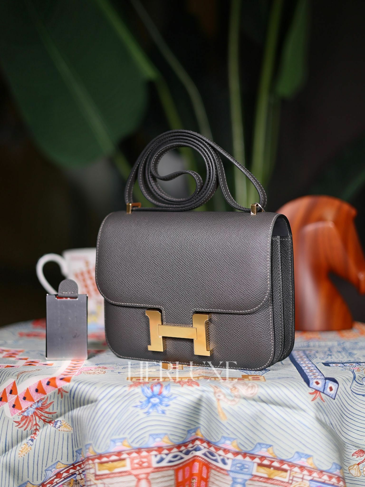 Constance mini mirror 88 graphite cc epsom W