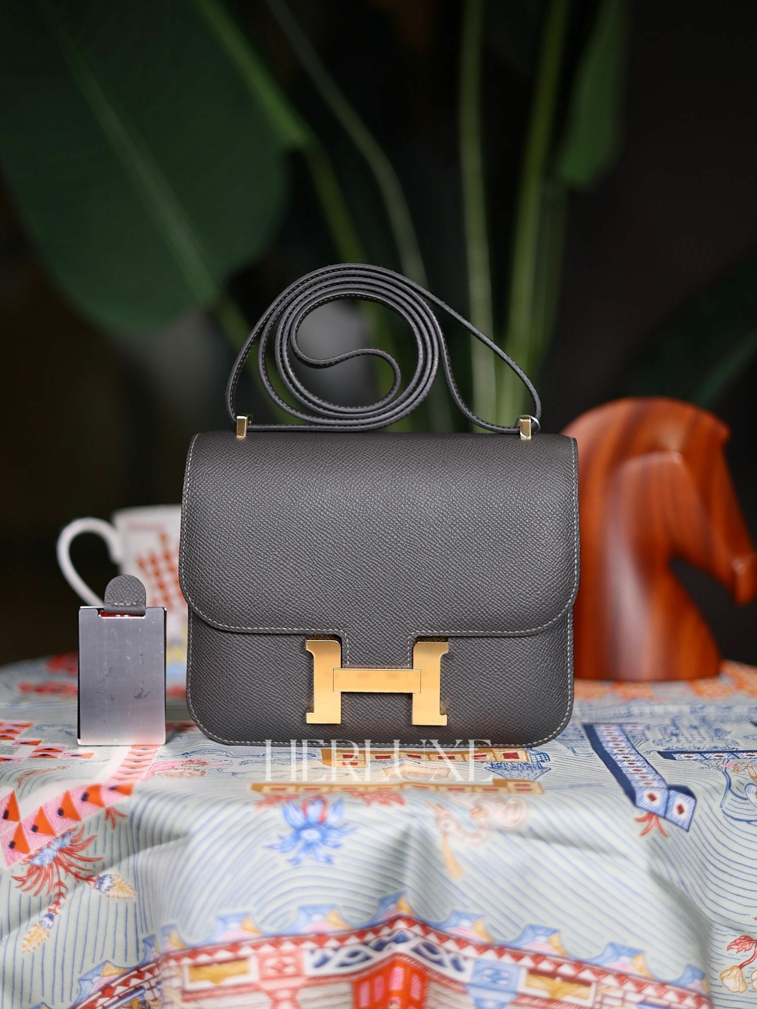 Constance mini mirror 88 graphite cc epsom W