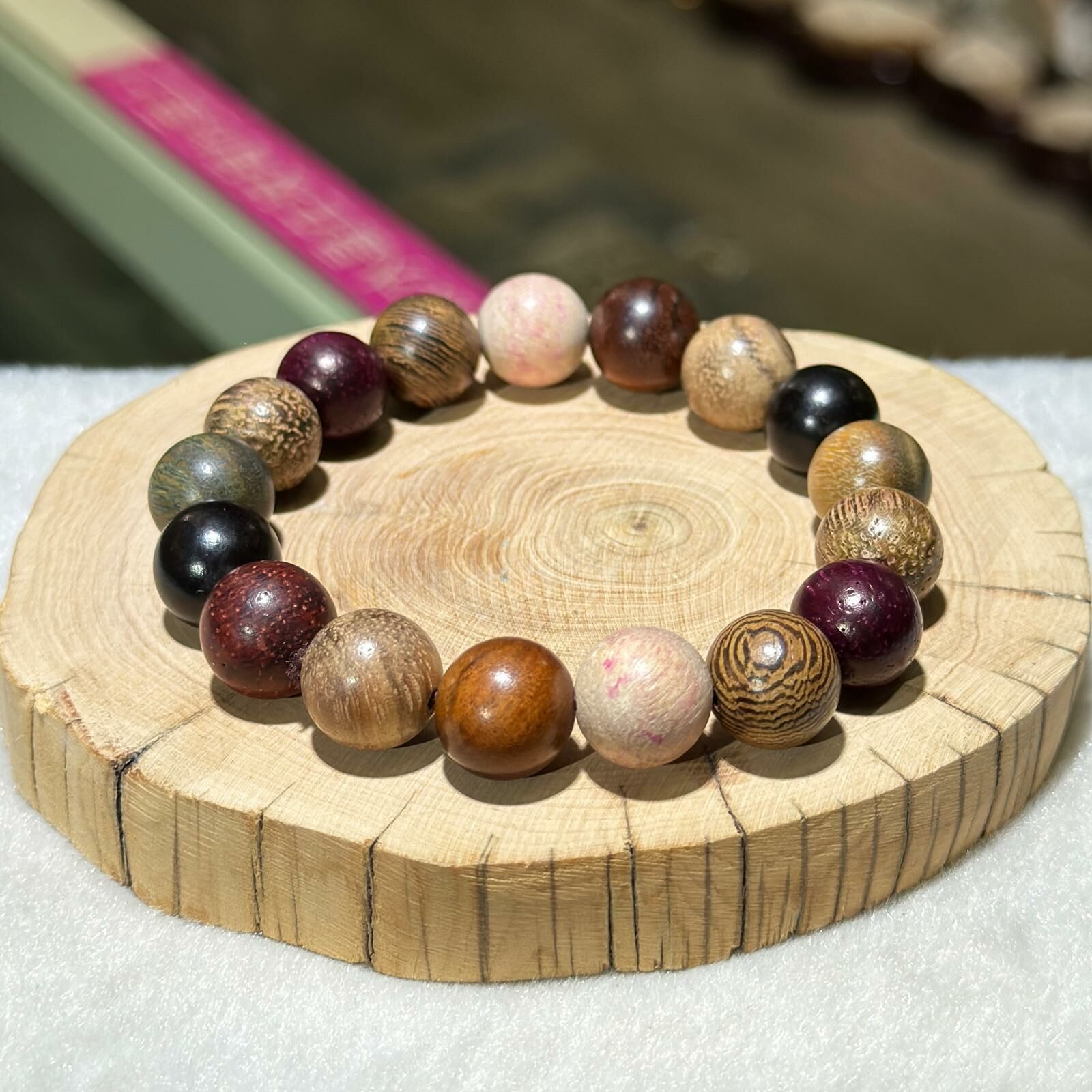 多寶木手串 11 mm +/-