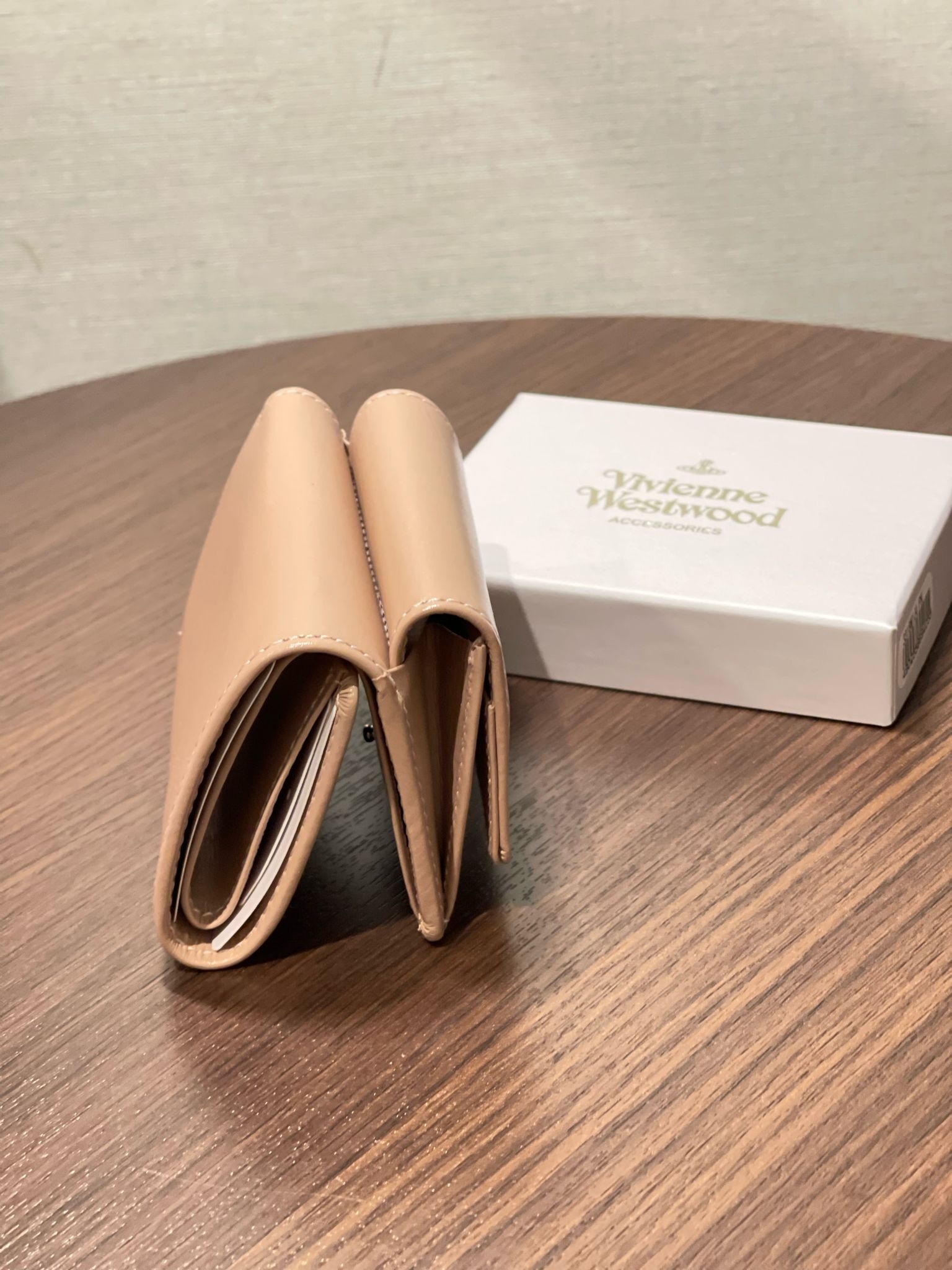 日本限定 Vivienne Westwood Trifold Wallet