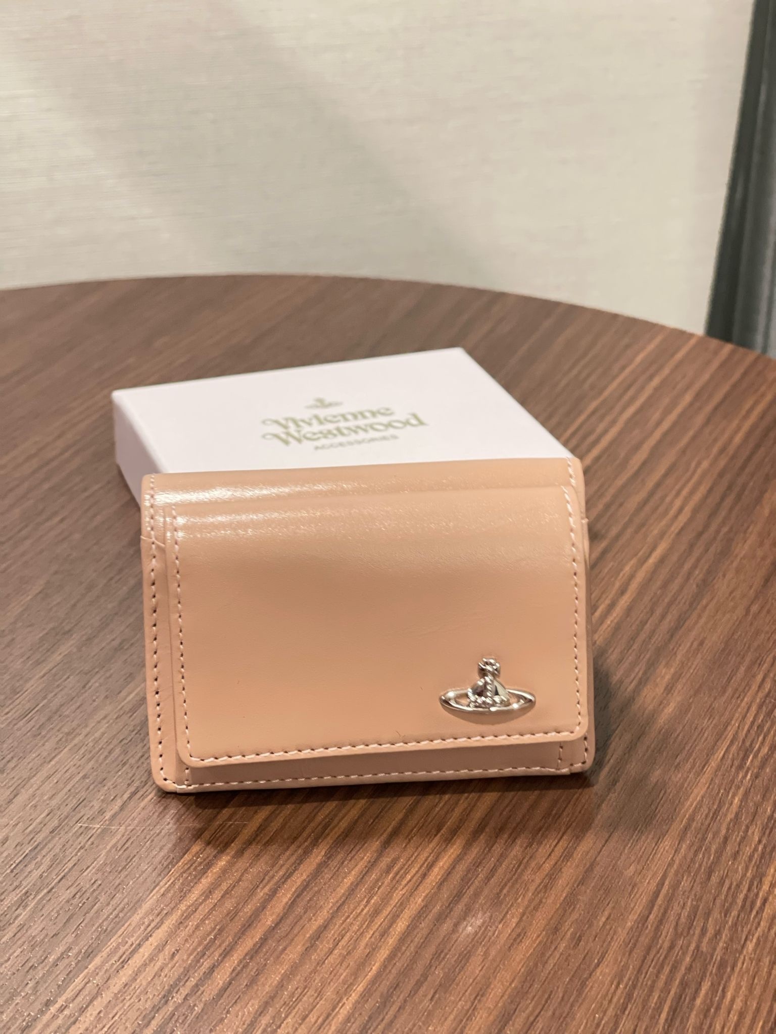 日本限定 Vivienne Westwood Trifold Wallet