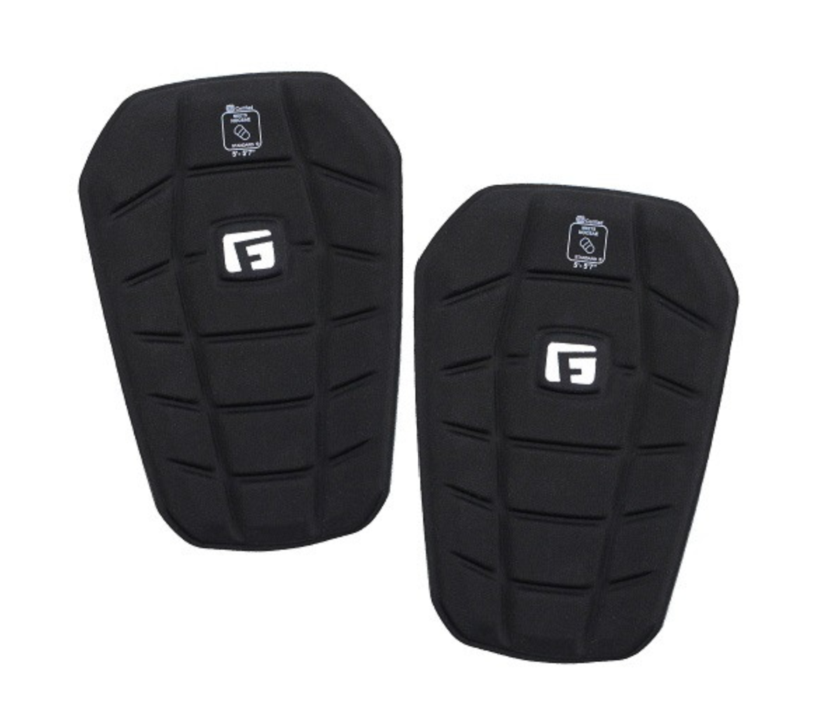 G-FORM PRO-S BLADE 足球護脛 (黑色)