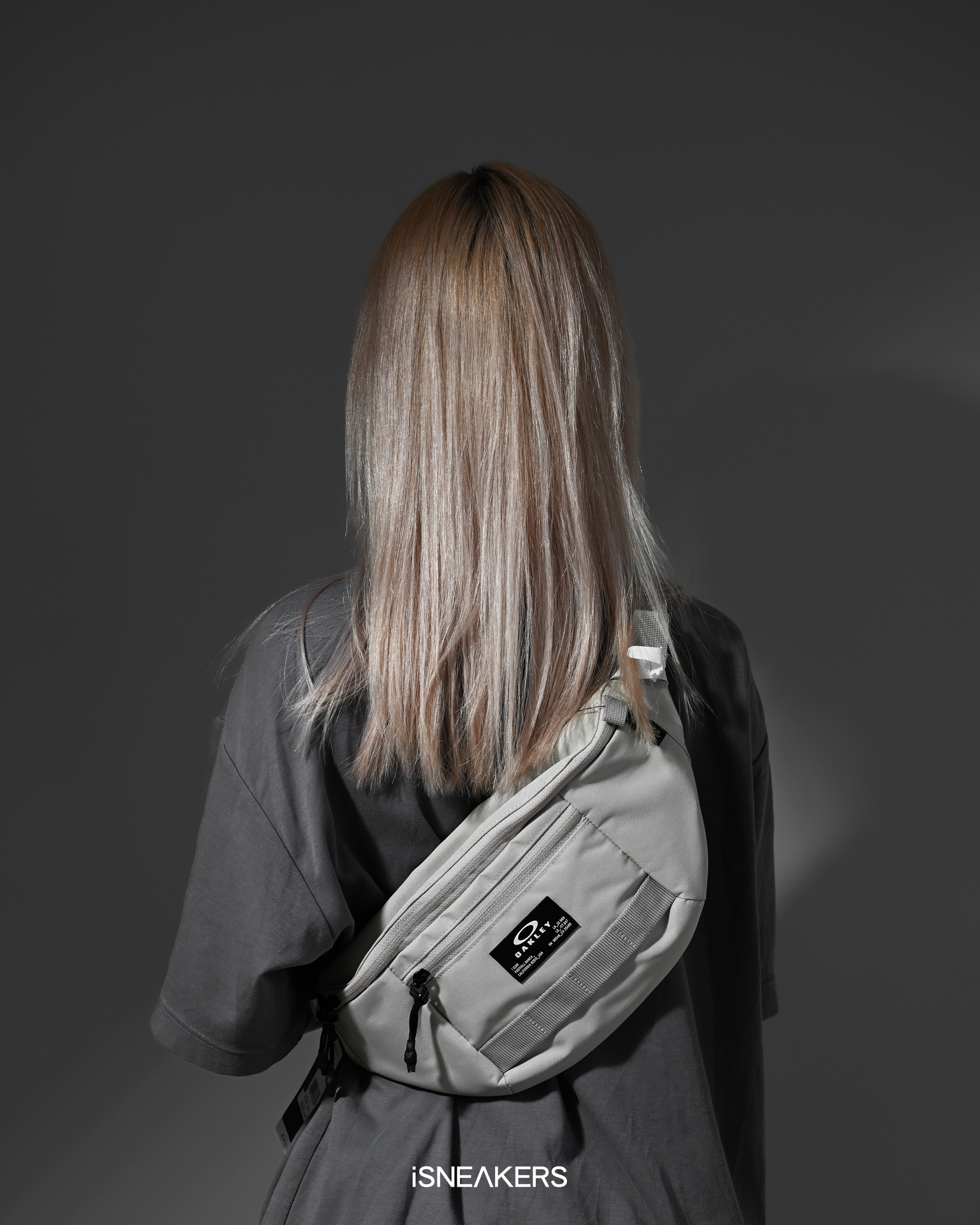 iSNEAKERS｜Oakley 抽繩腰包