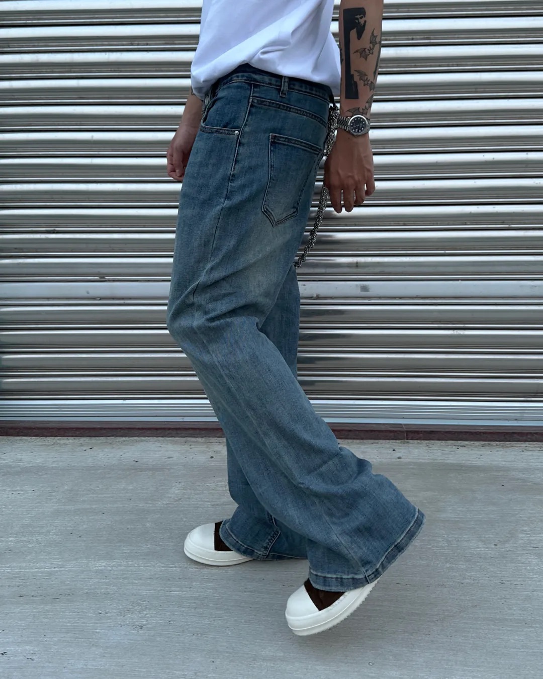 OPO DESIGN 水洗彈力剪裁牛仔褲