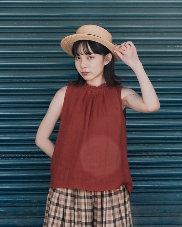 碎褶領棉紗背心