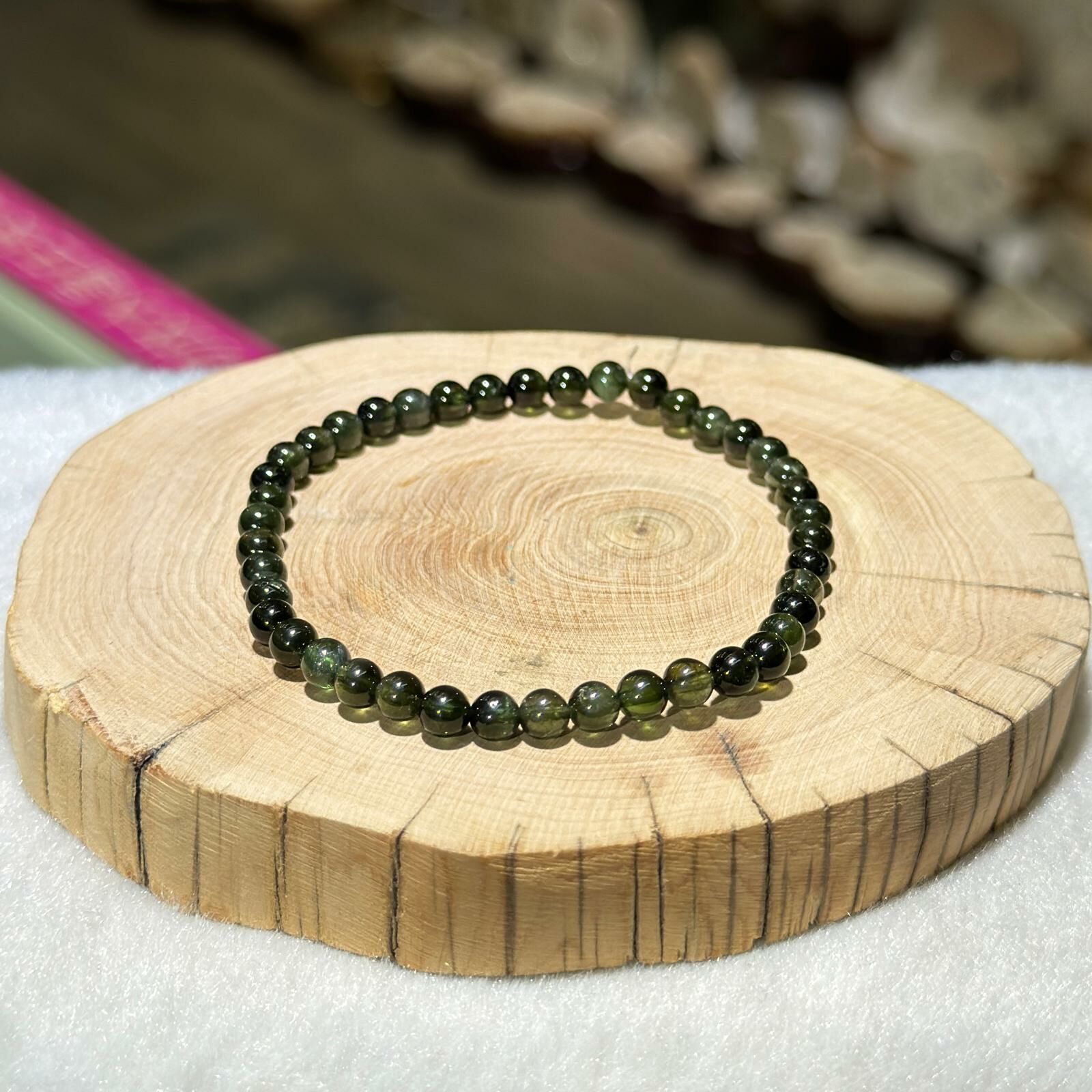 巴西綠碧璽手串