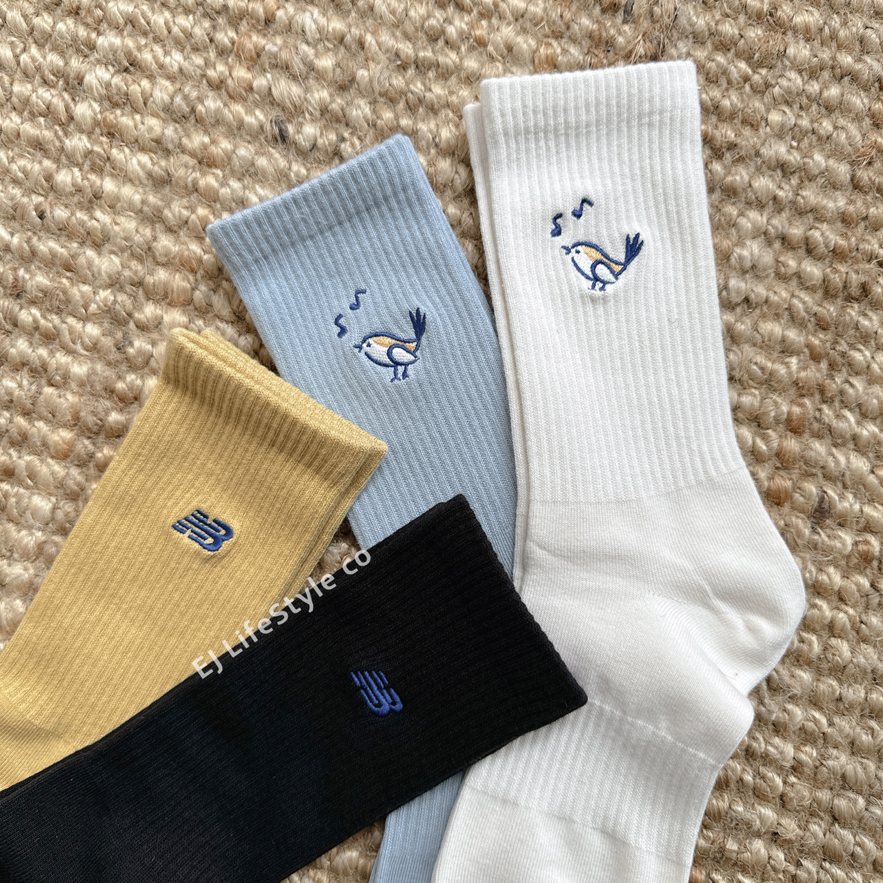 NEW BALANCE NB 向心生活 長襪 唱歌小鳥 刺繡 LAS42401 / 現貨