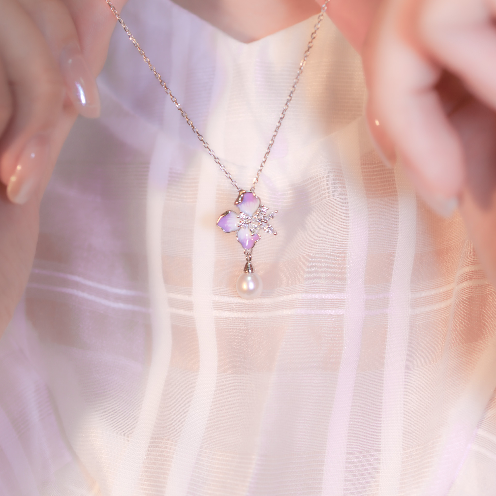 | 925 Silver・White Gold・Pearl | Wisteria Necklace | NE1141 |