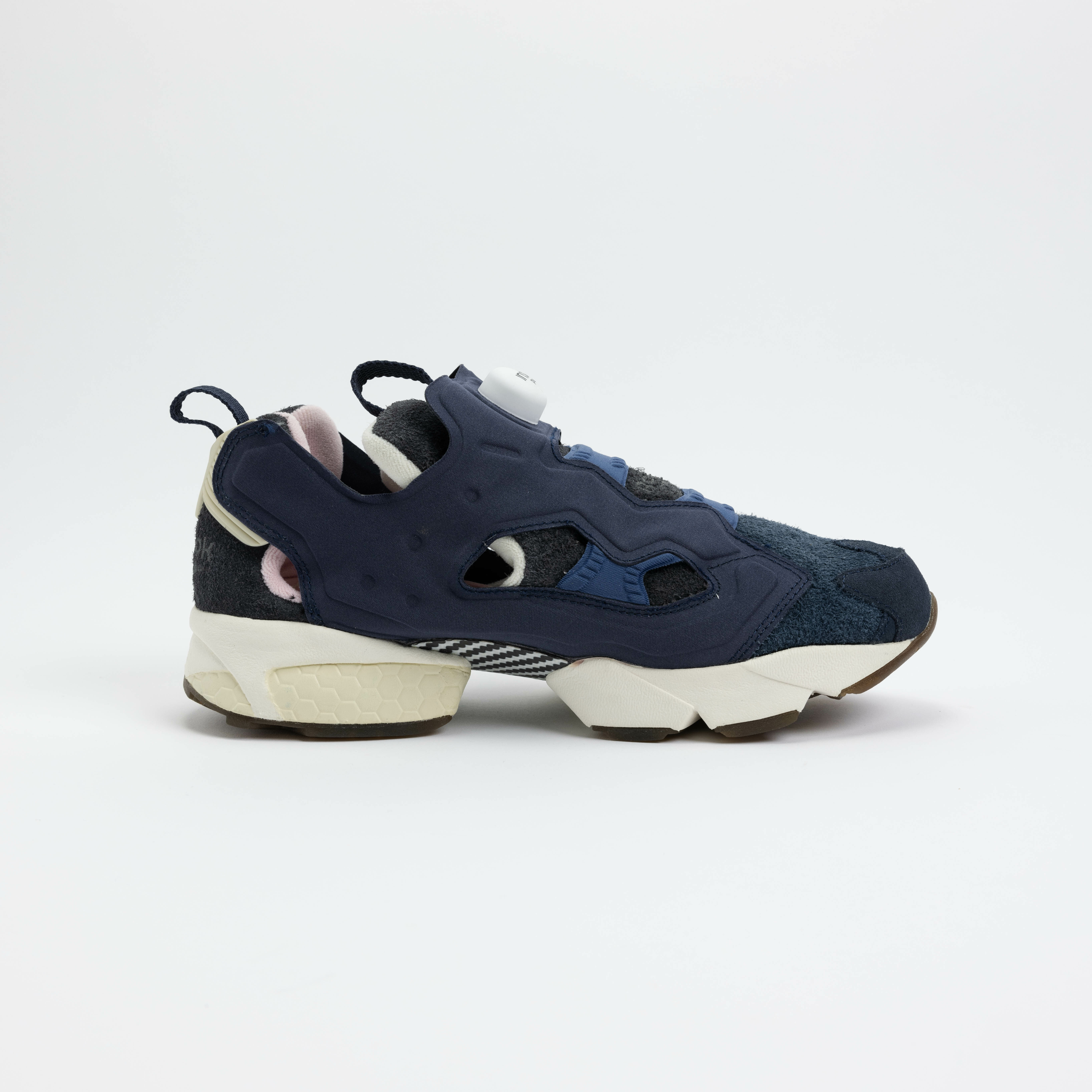 【瑕疵商品95】-(B9)-REEBOK X ATMOS X SNIDEL PUMP OG - V67224