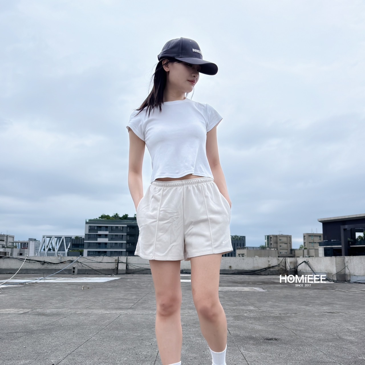 Nike Nsw Shorts 短褲 短棉褲 經典 勾勾 女款 黑色 米白 [HF6941]