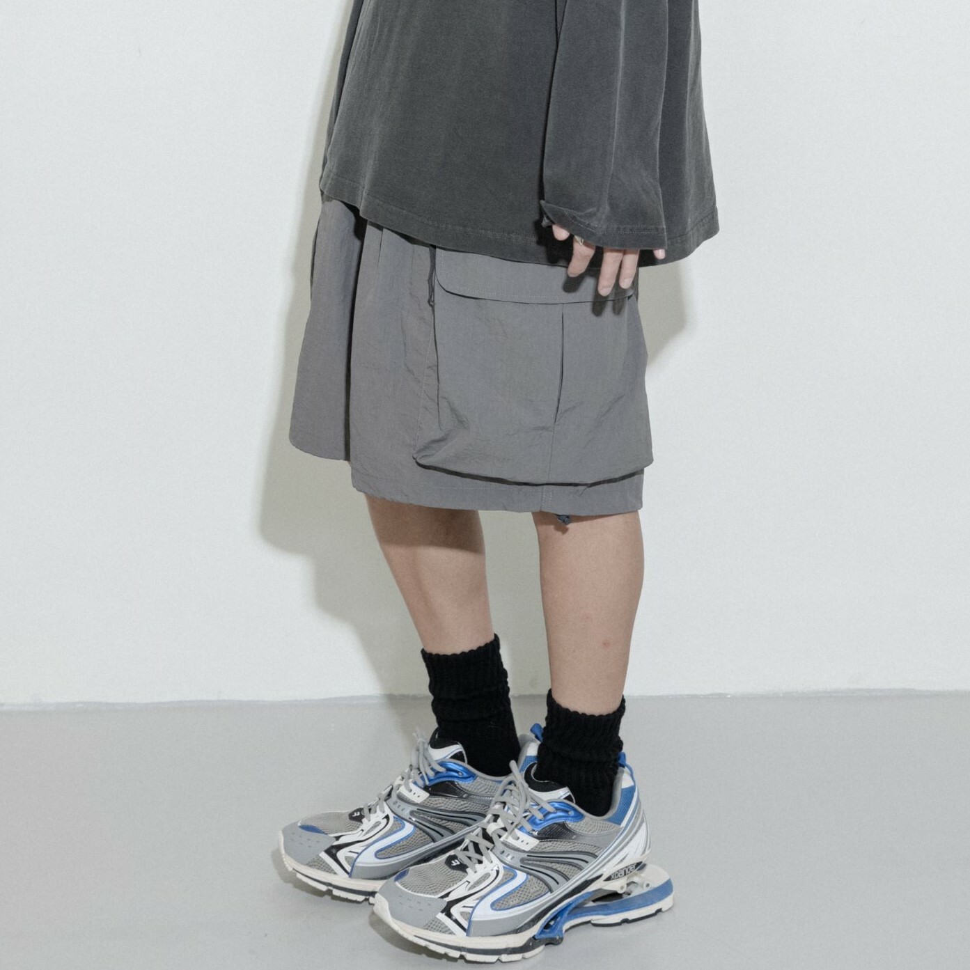 SIMON MADE BS-2416 輕量化 大口袋 寬鬆 尼龍 短褲