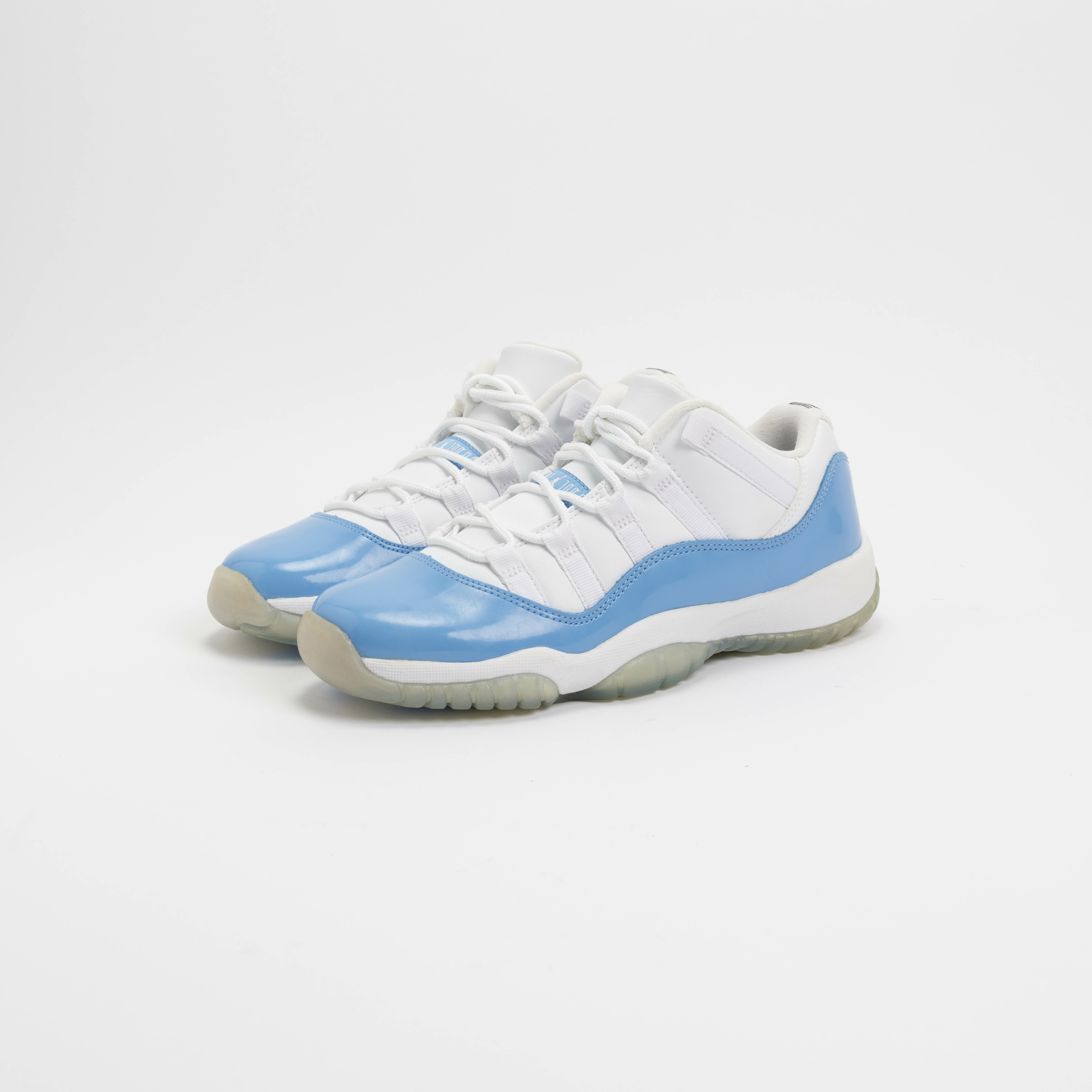 【瑕疵商品99】-(B11)-AIR JORDAN 11 RETRO LOW BG "UNIVERSITY BLUE"-528896 106