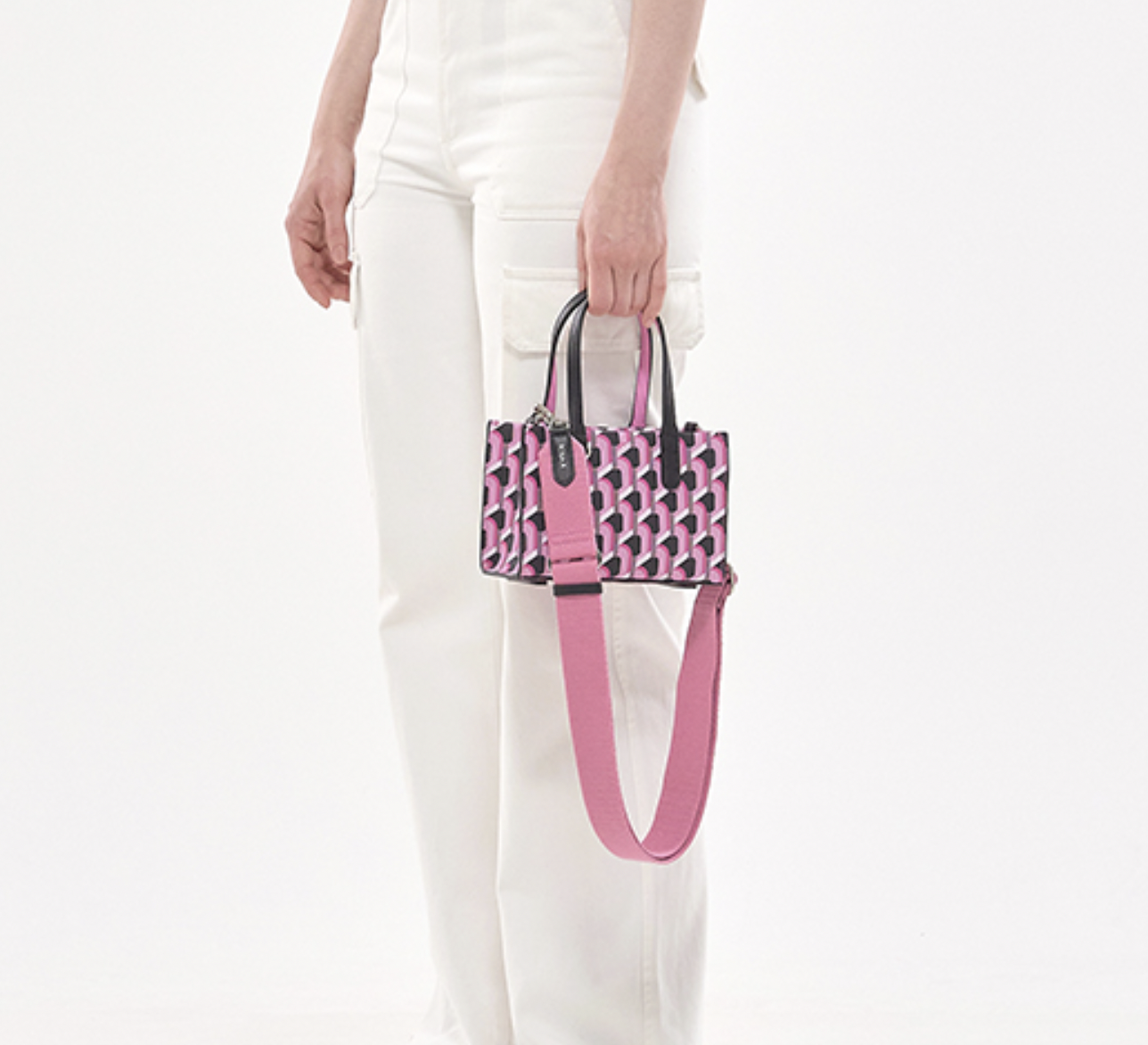 韓国大人気[rosa.K] CABAS MONOGRAM DAY TOTE MULTI_SM MUSINSA | ROSA.K Cabas Monogram Day Tote XL_CM