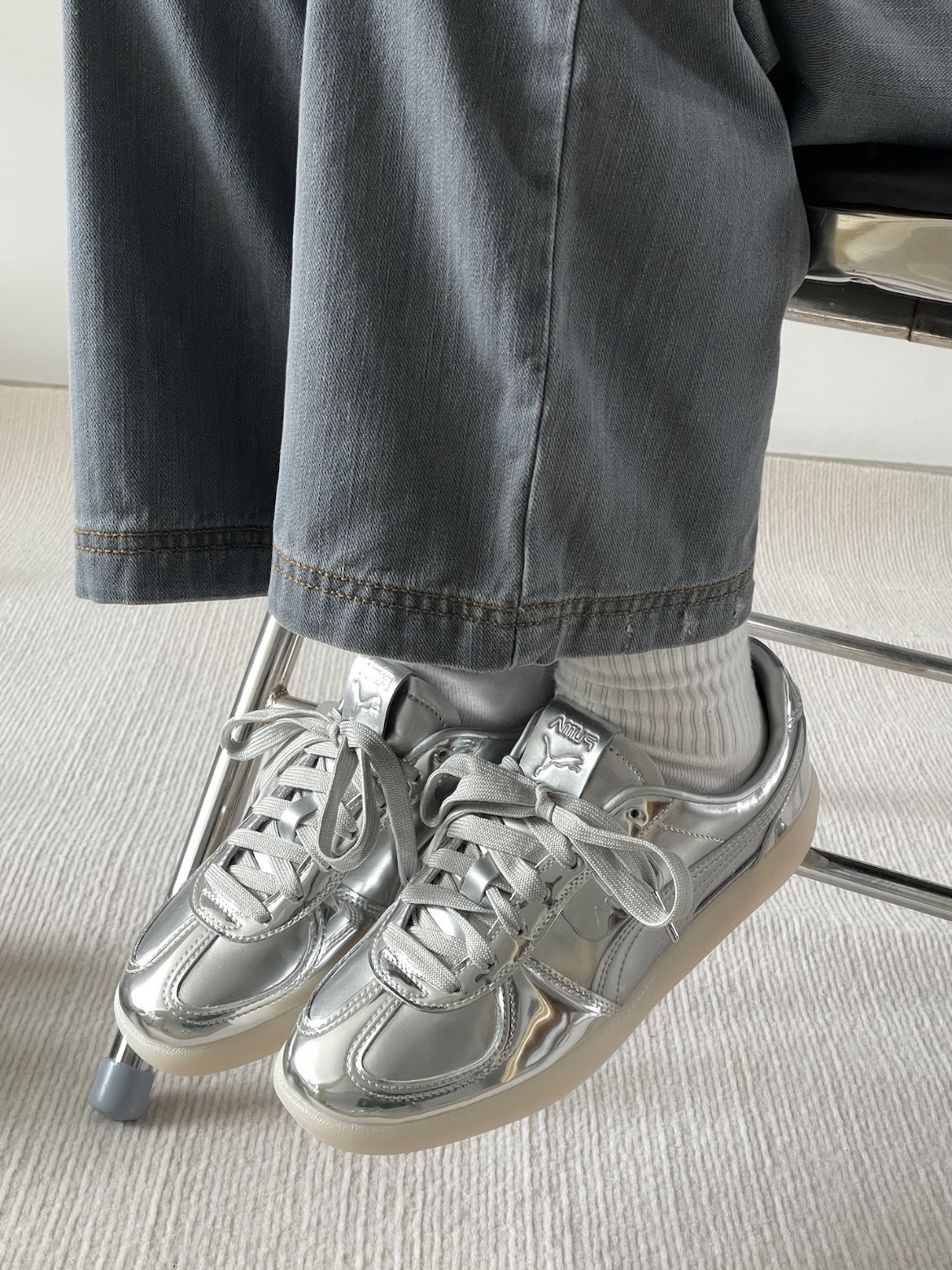 PUMA× SORAYAMA シルバー スニーカー 厚底 光沢 398272-01 Hajime Sorayama Puma Palermo Puma Silver Cool
