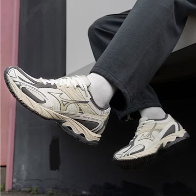 MIZUNO WAVE ORION BEIGE 599 EUR36 36.5 37 38 38.5 39 4