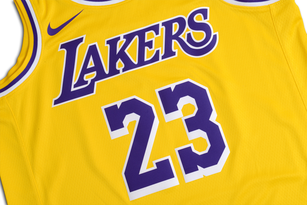 Nike 洛杉磯湖人隊 LeBron James 23-24 經典配色版 Swingman 球衣