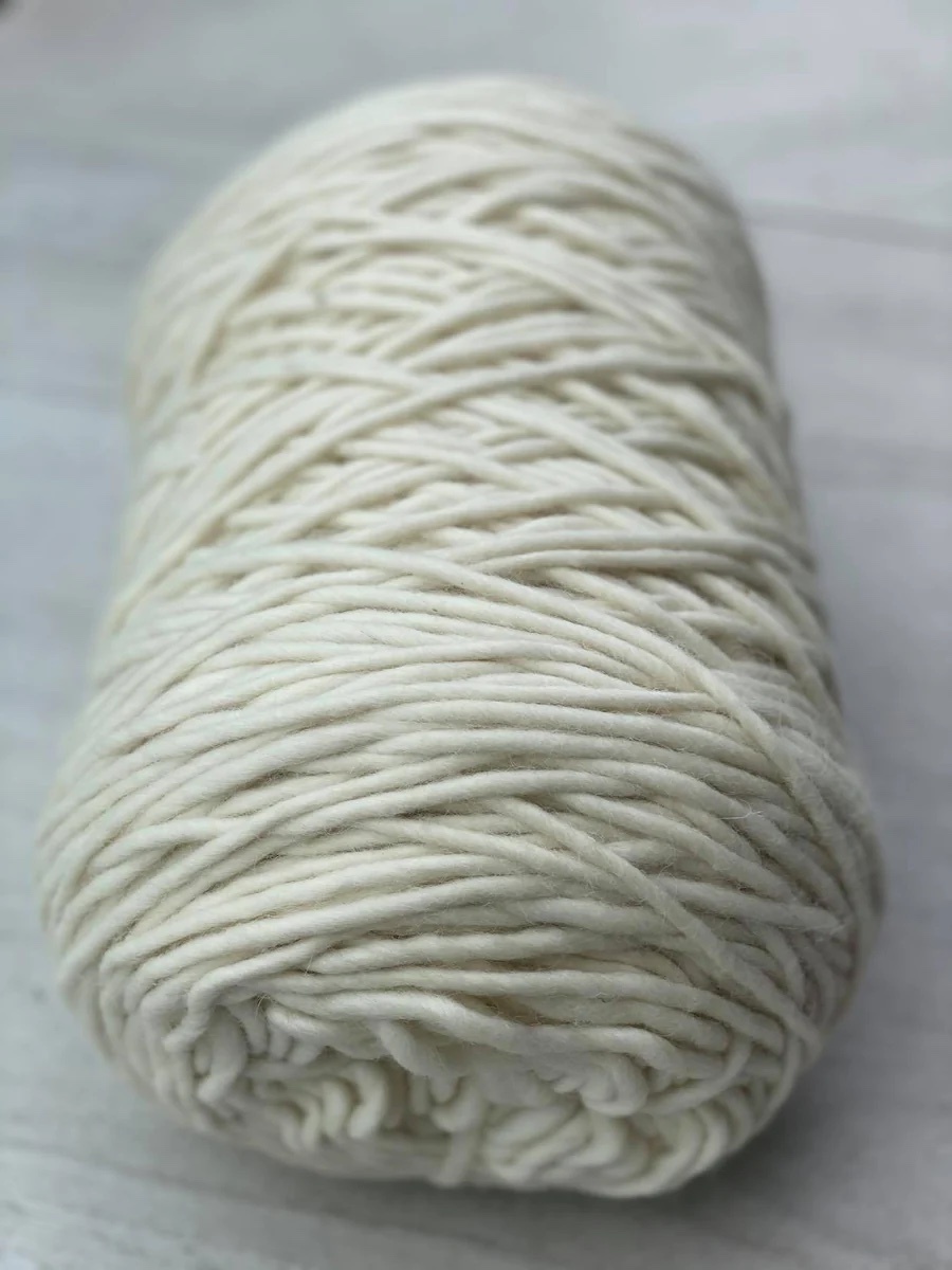 Wild Earth Yarns - Snuggly 粗條毛紡紗