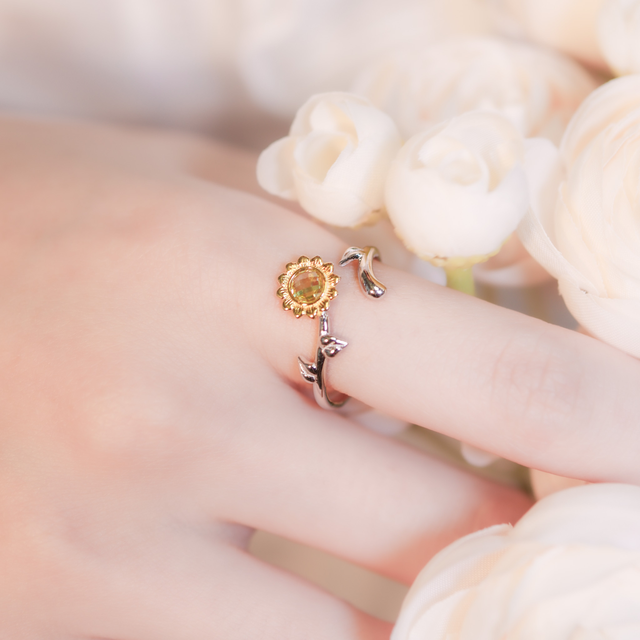 | 925 Silver・White Gold | Sunflower Ring  | RI0675 |