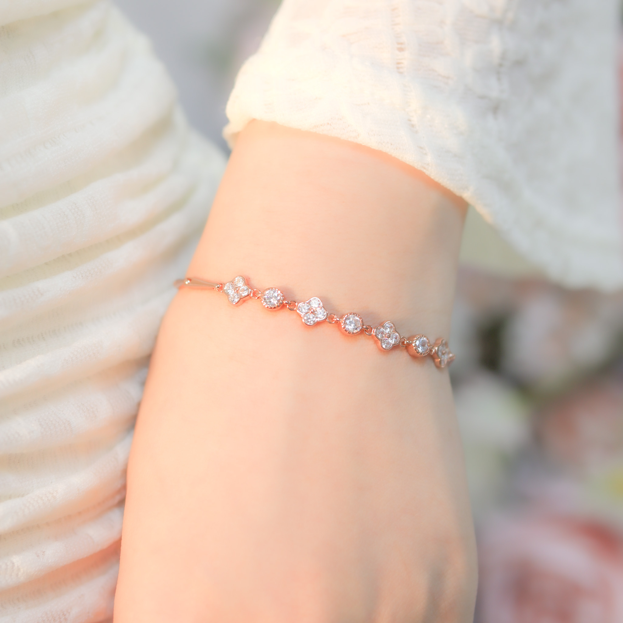 | 925 Silver・White Gold・Rose Gold | Timeless Happiness Bracelet（Silver/Rose Gold） | BR1088 |