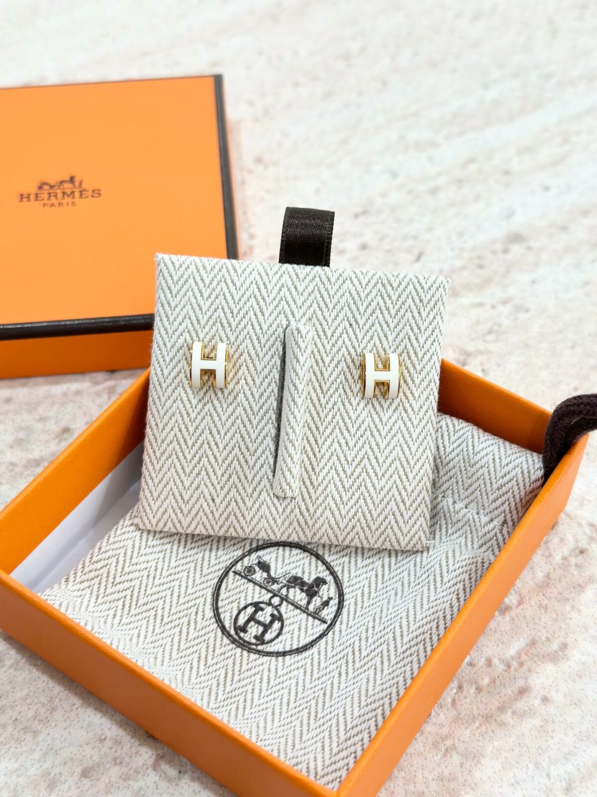 Hermès Mini Pop H Earrings