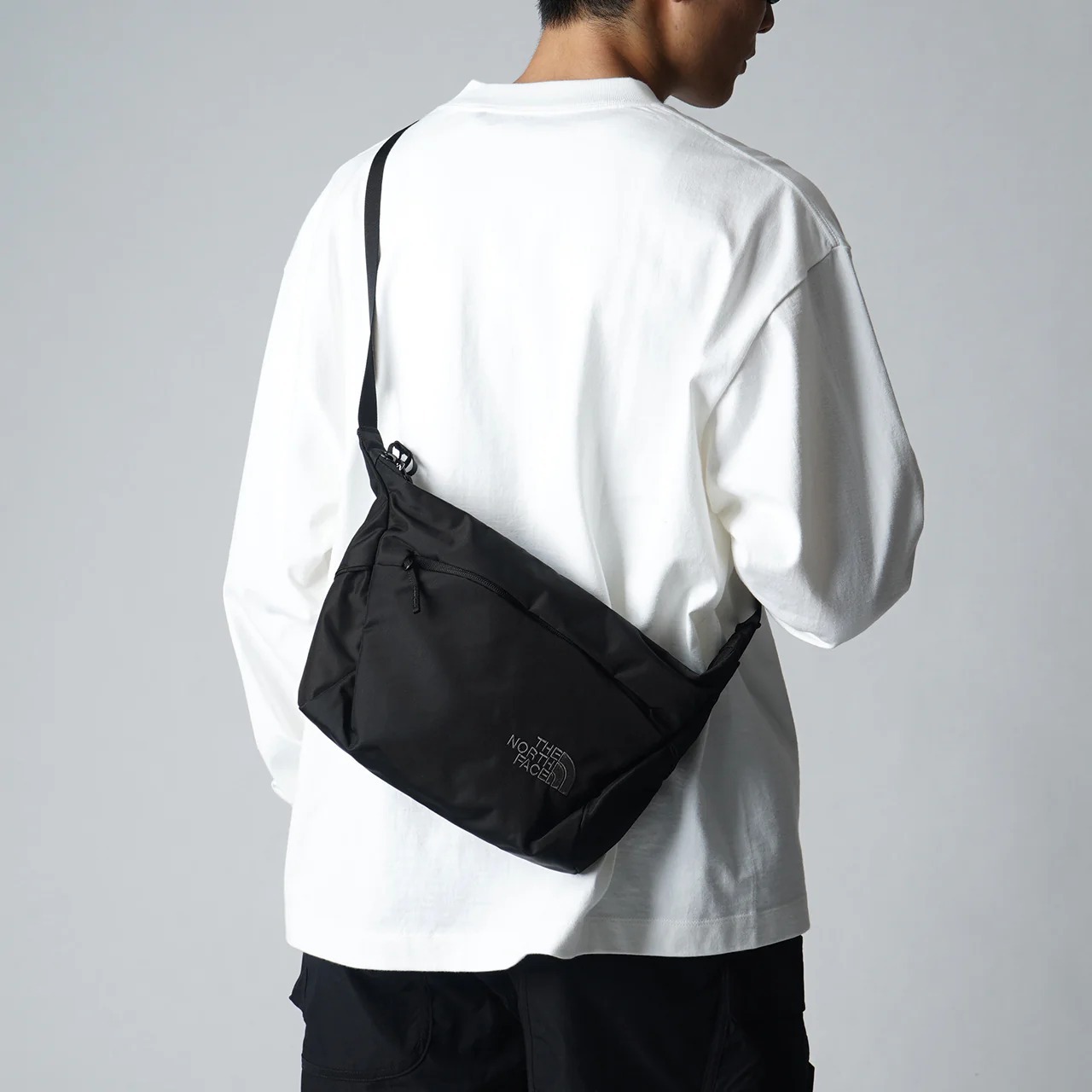 The North Face Capella 5 Shoulder Bag [NM72353]