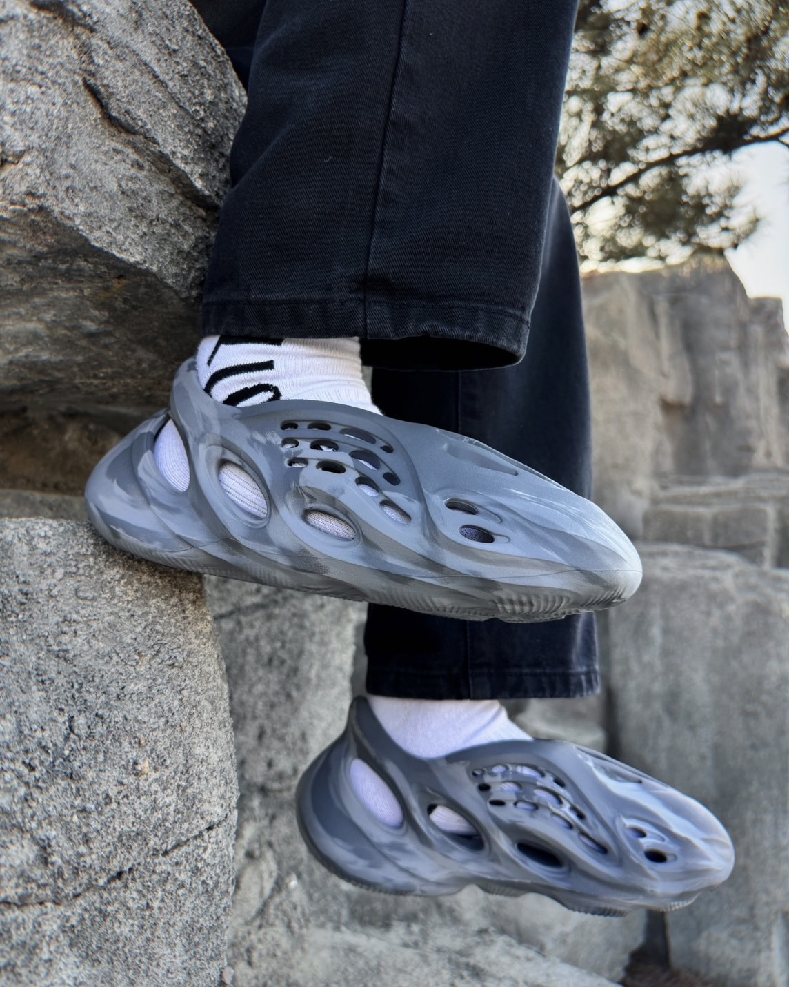 靴 adidas yeezy foam runner yzy rnr granite adidas Yeezy Foam RNR MX Granite Men's - IE4931 - US