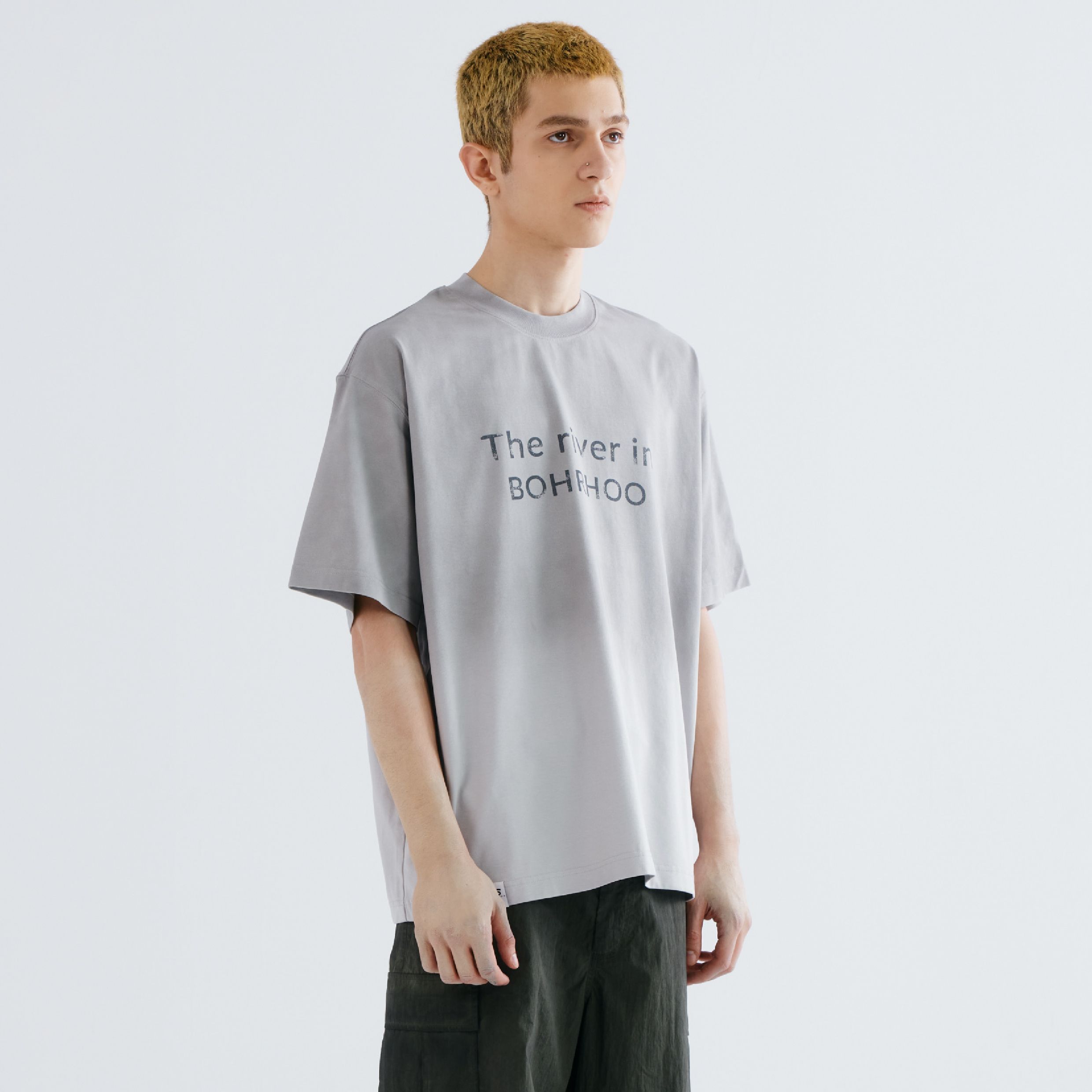 BOHRHOO Distressed Spray Tee 吸濕速乾 做舊印花短Tee [BH796]
