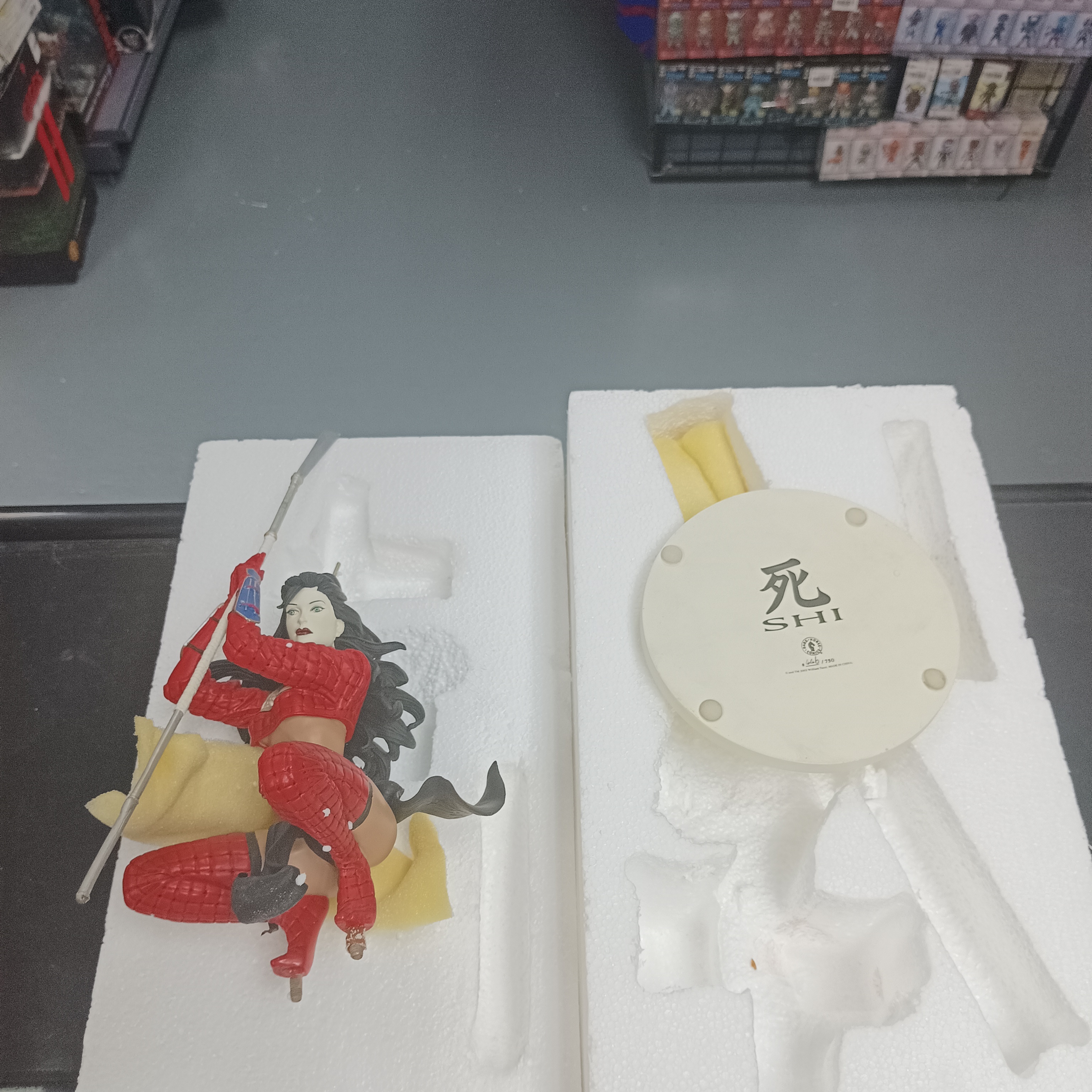 寄賣-SHI STATUE DARK HOARSE