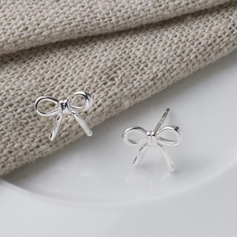 M60素面蝴蝶結純銀耳針