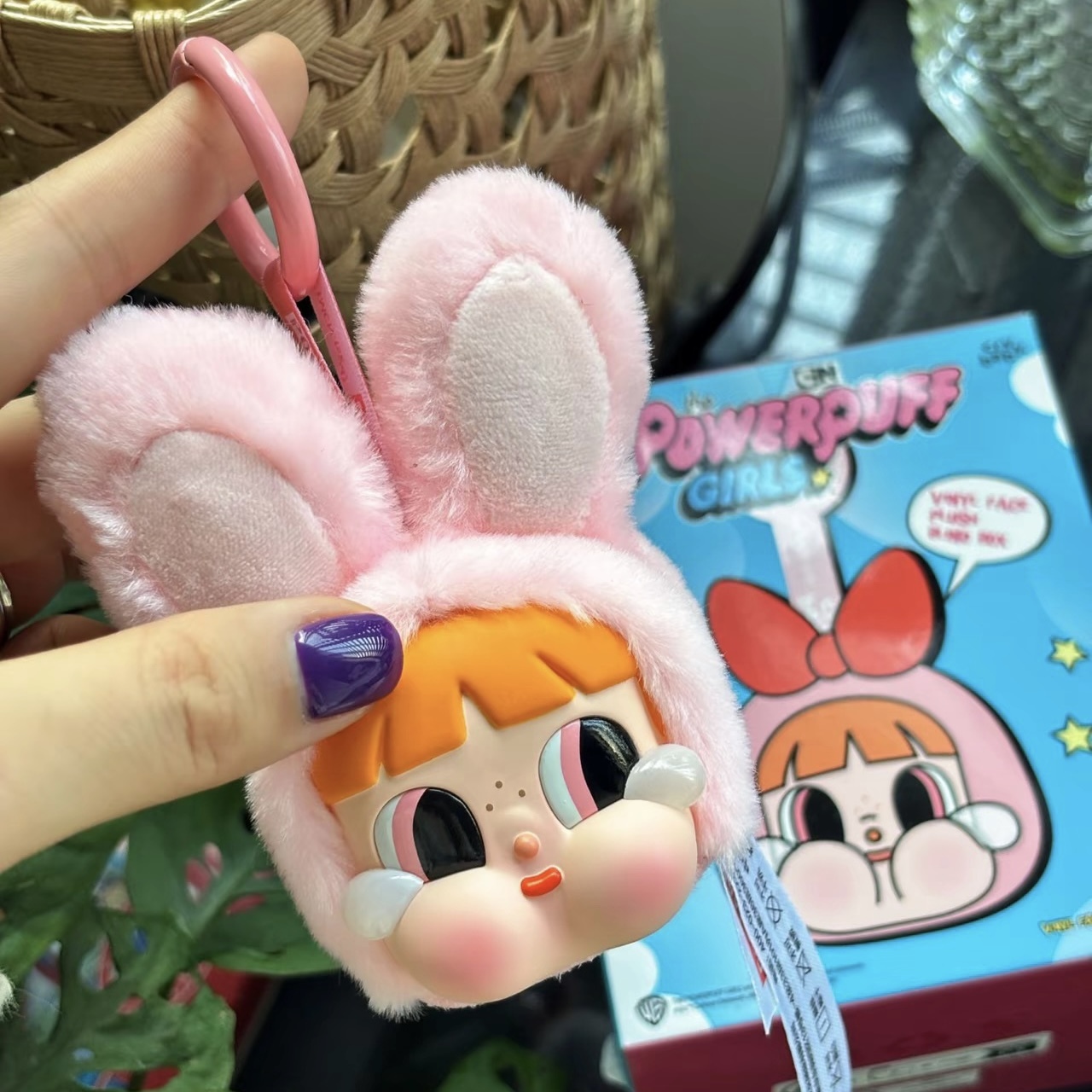 POPMART 泡泡瑪特 CRYBABY 飛天小女警 搪膠臉毛絨 盲盒 吊飾 鑰匙圈 掛飾 單盒售 / 預購