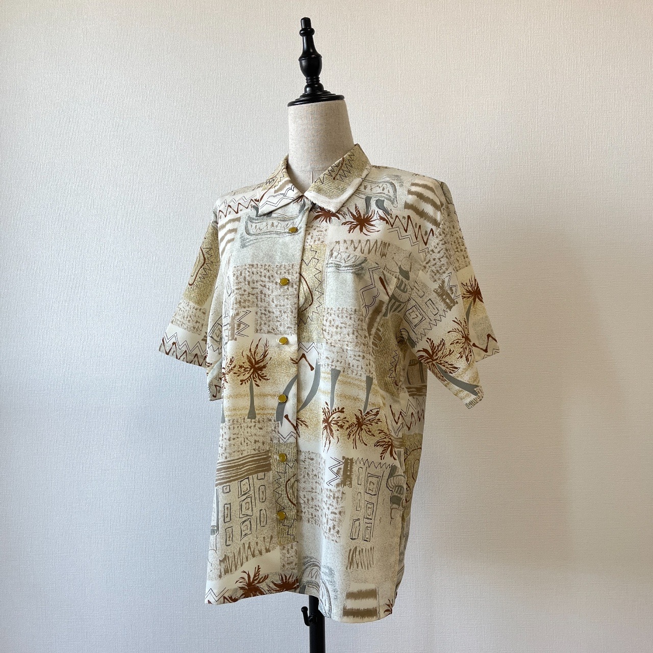 淺杏色沙漠風景古著上衣