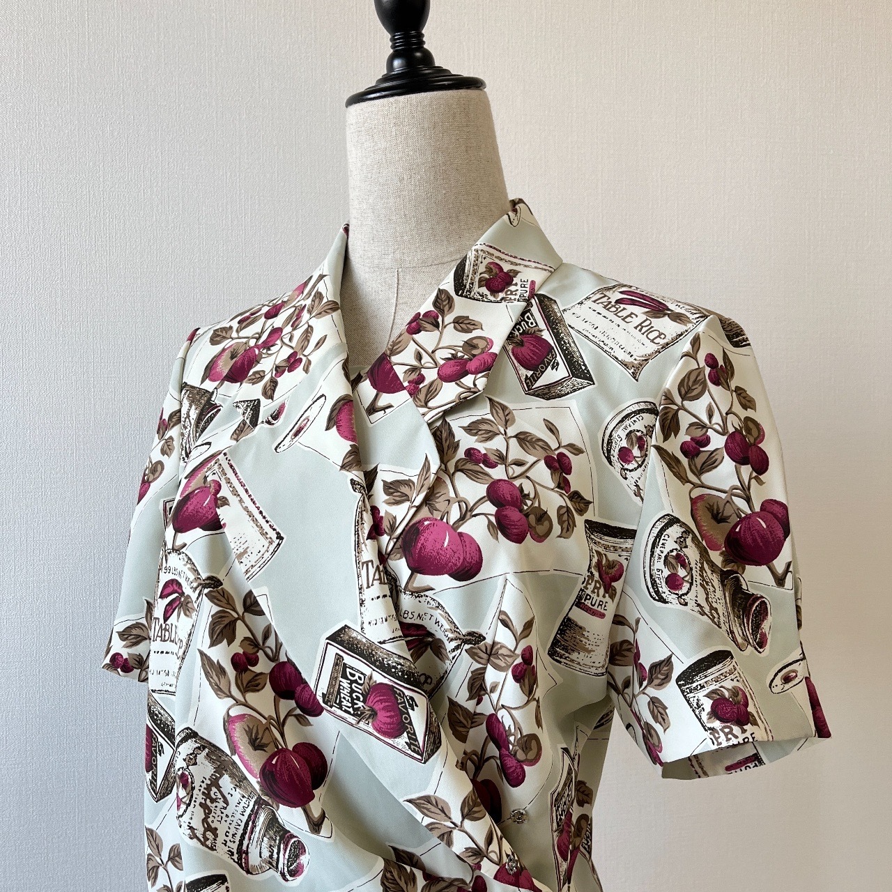 日本製淡綠色果實圖案古著上衣