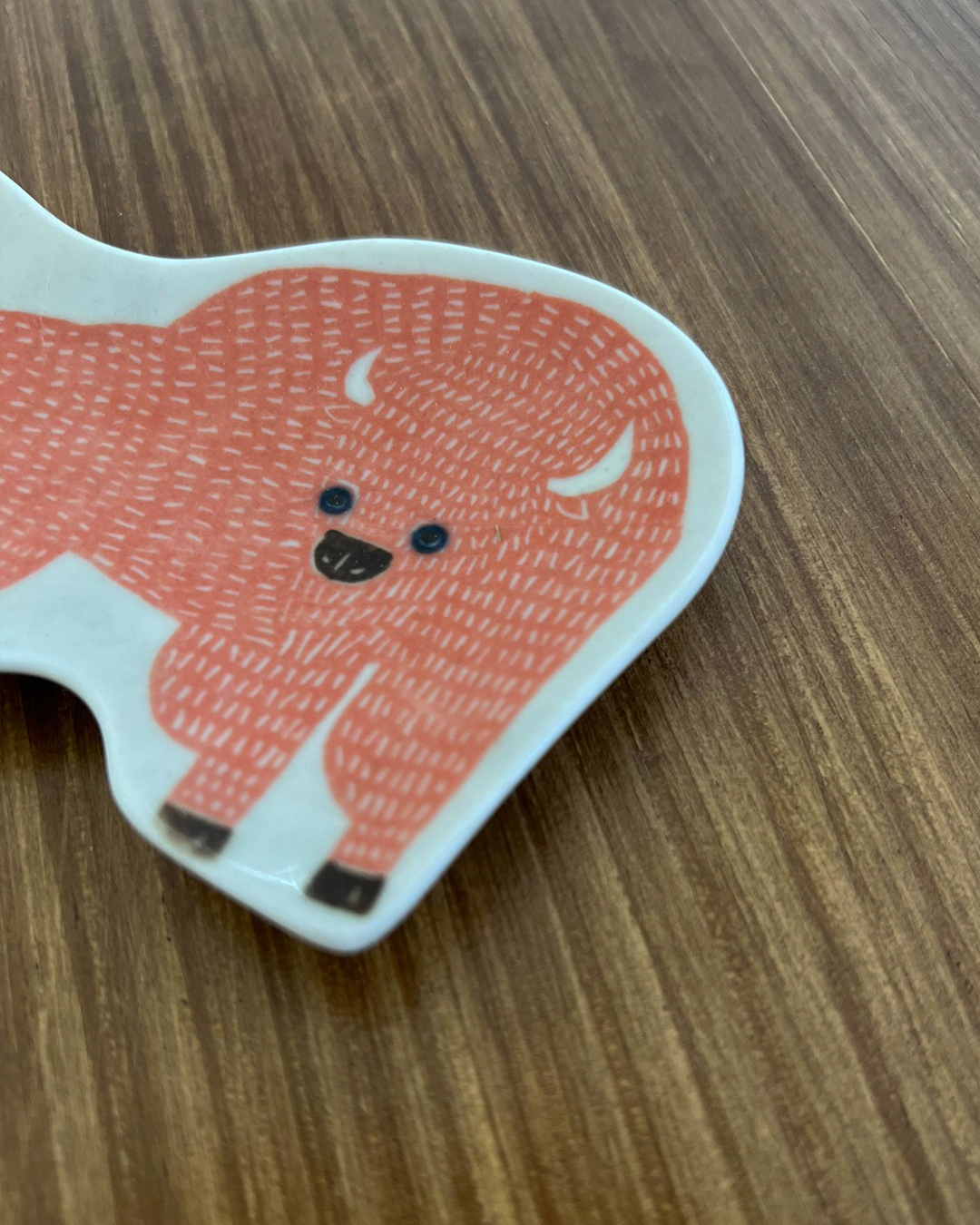 印判手 野牛豆皿｜倉敷意匠 x kata kata