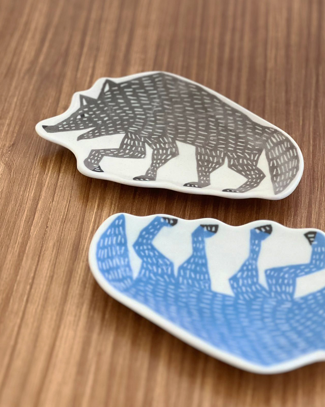 印判手 狼豆皿 灰色｜倉敷意匠 x kata kata