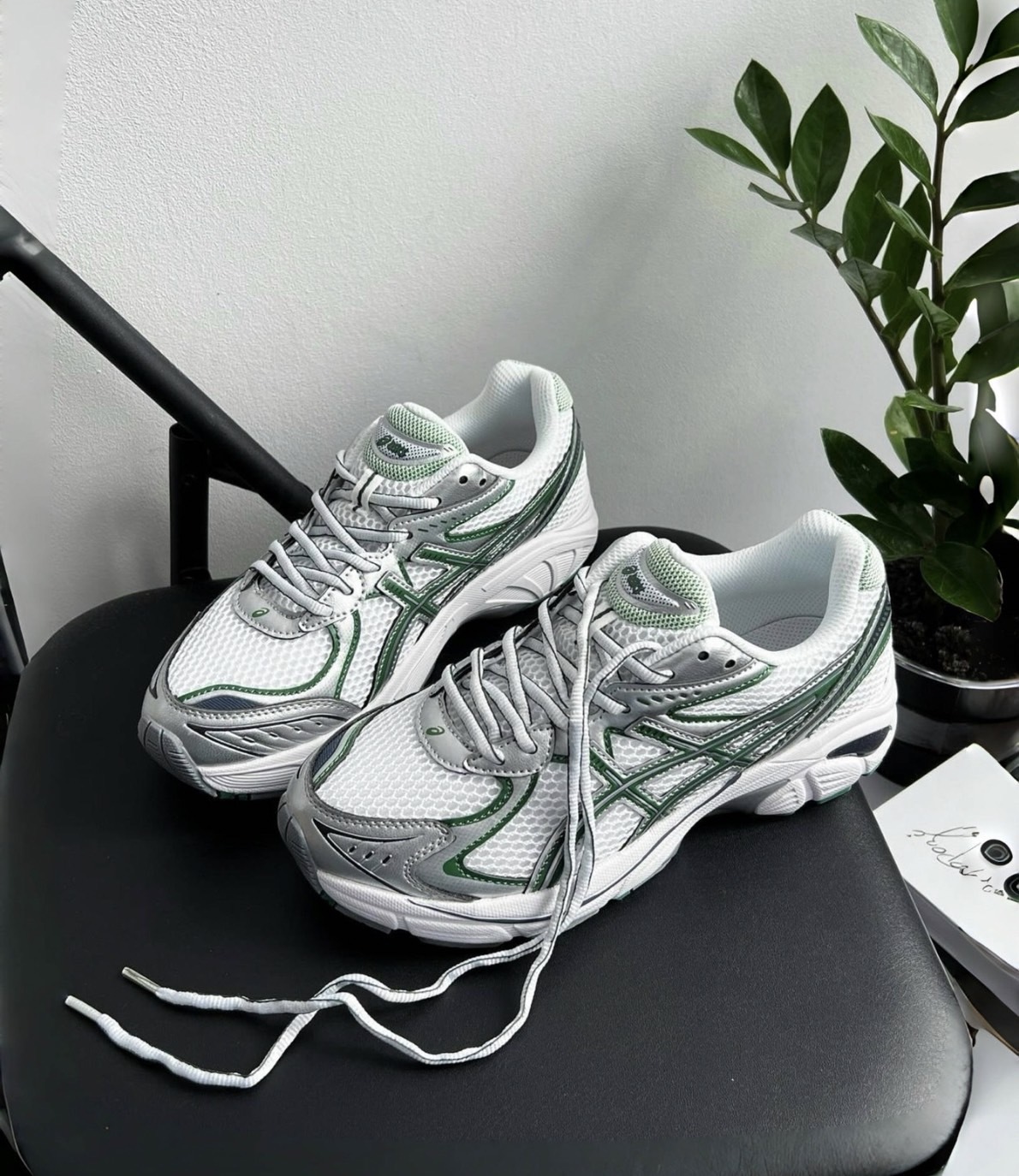 預購 Asics GT-2160 Y2K 千囍年 復古跑鞋 白銀綠