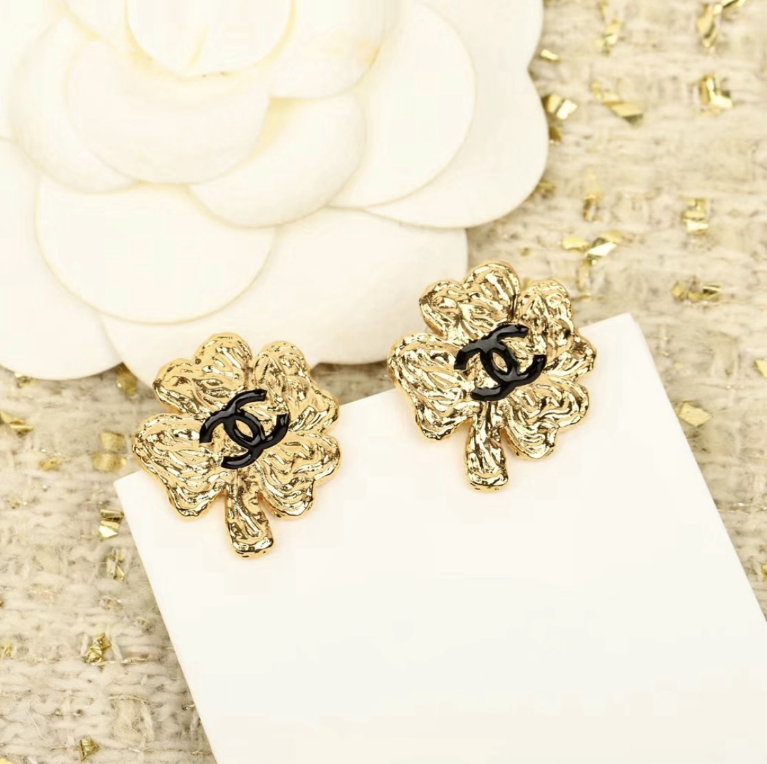 18k 24p黑金拉絲夢幻四葉草定製耳釘