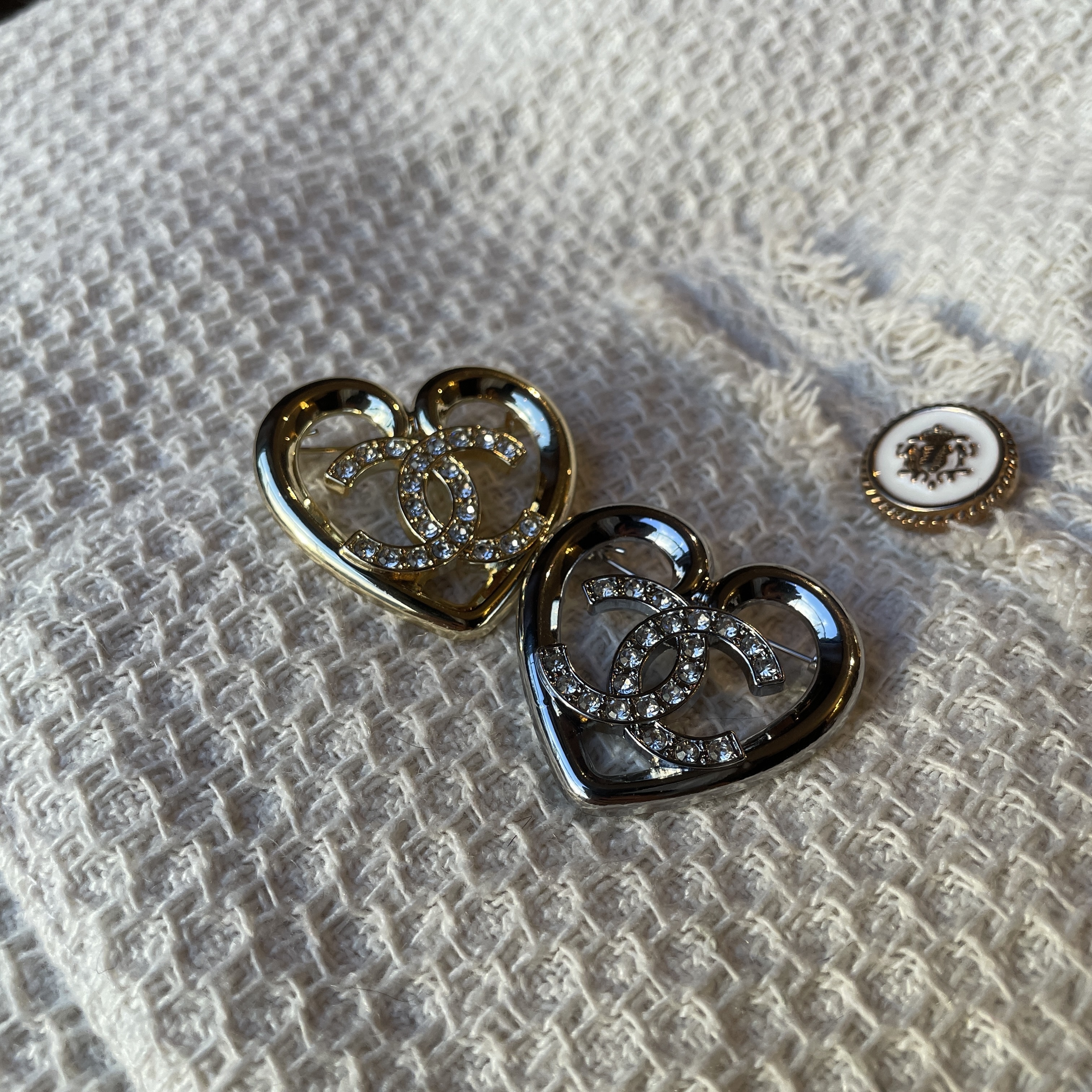 18k厚金 香奶奶雙c水鑽愛心定製胸針