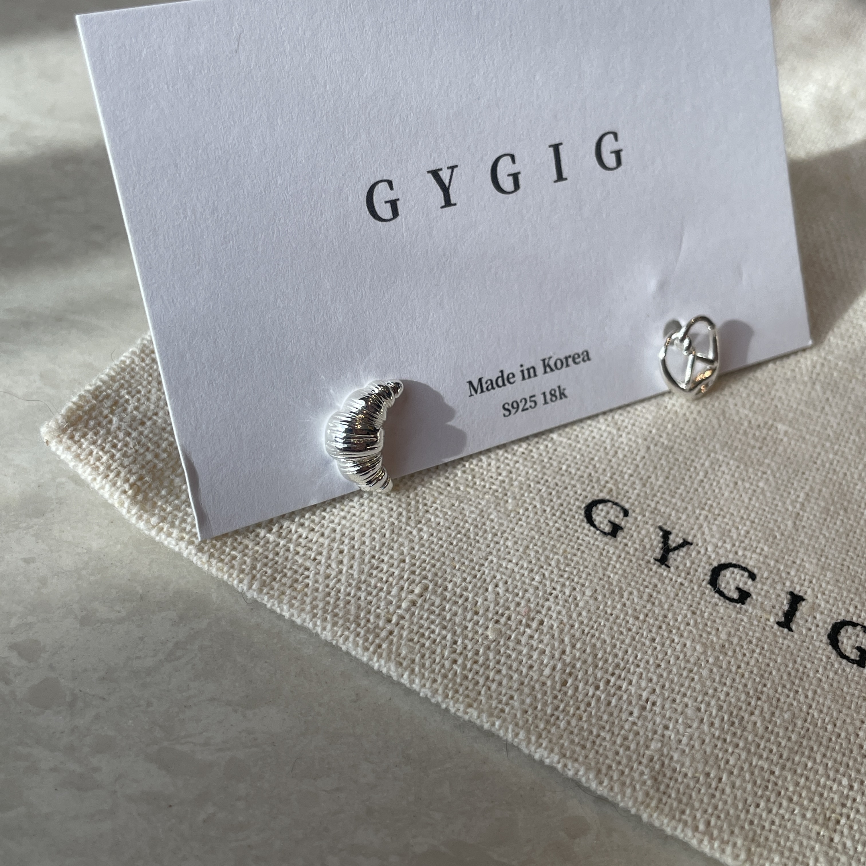 germany銀牛角麻花立體耳釘